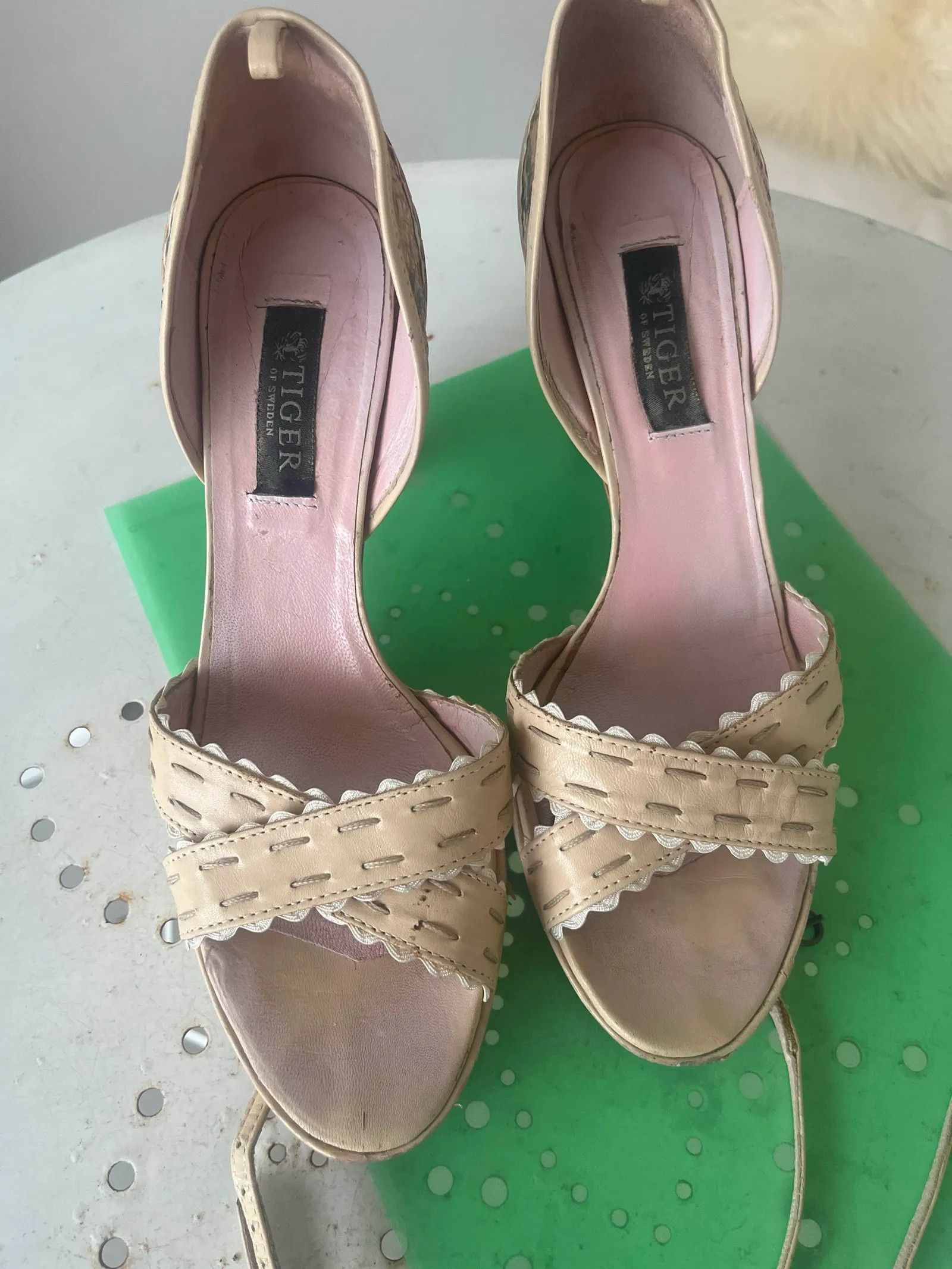 Tiger of Sweden Tiger of Sweden Heels Size US 9 / IT 39 - 8 Thumbnail