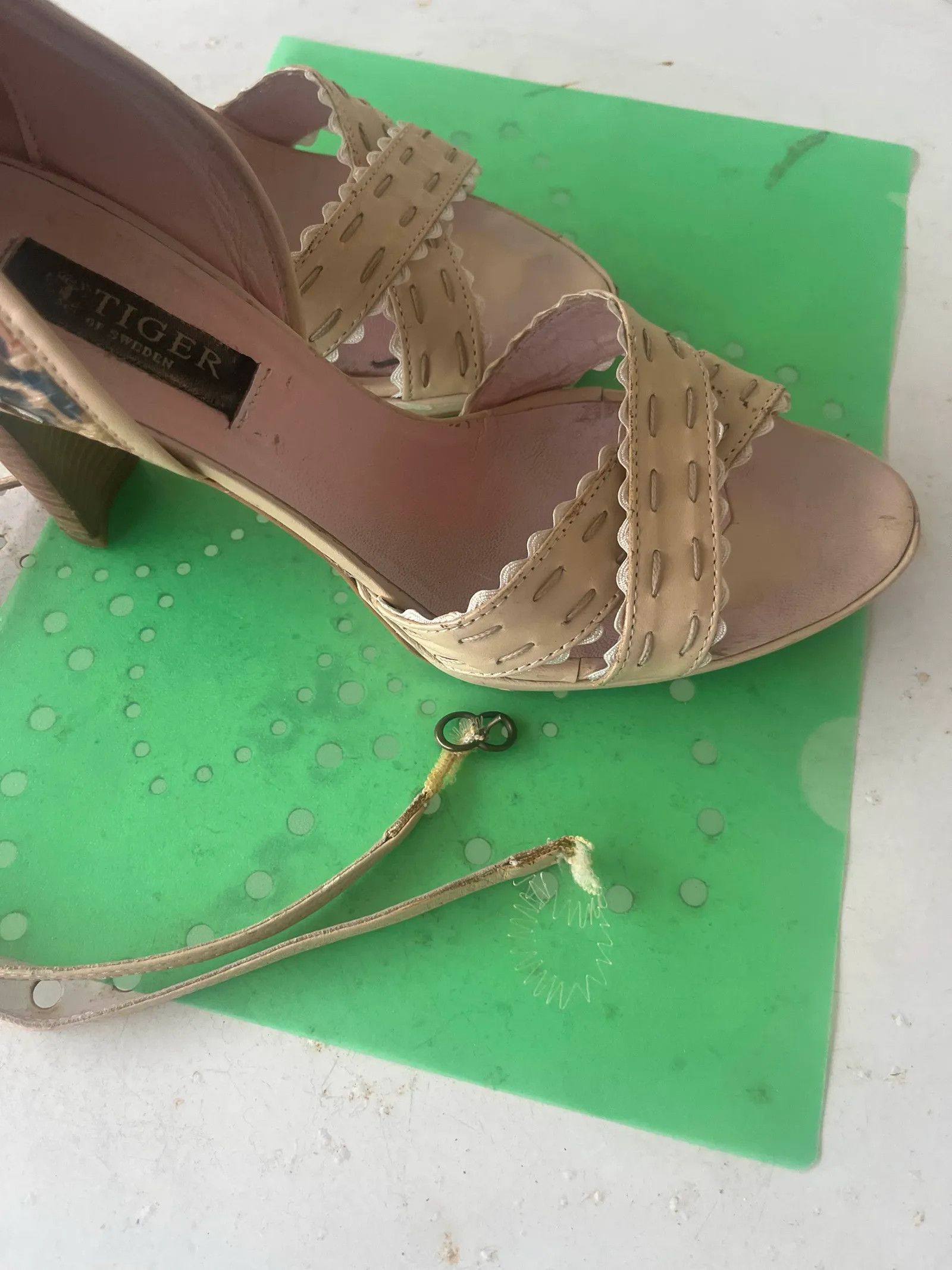 Tiger of Sweden Tiger of Sweden Heels Size US 9 / IT 39 - 5 Thumbnail