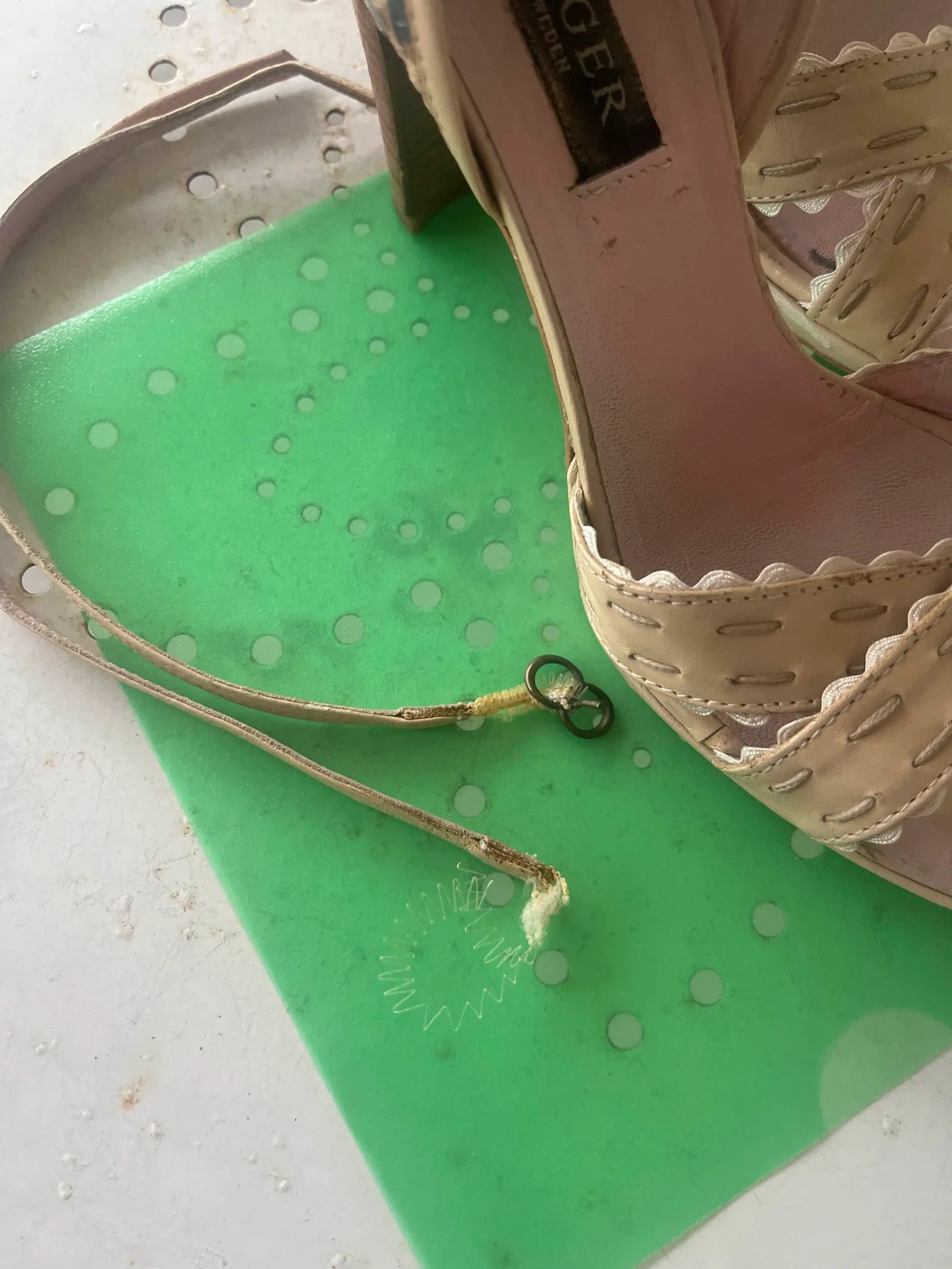 Tiger of Sweden Tiger of Sweden Heels Size US 9 / IT 39 - 7 Thumbnail