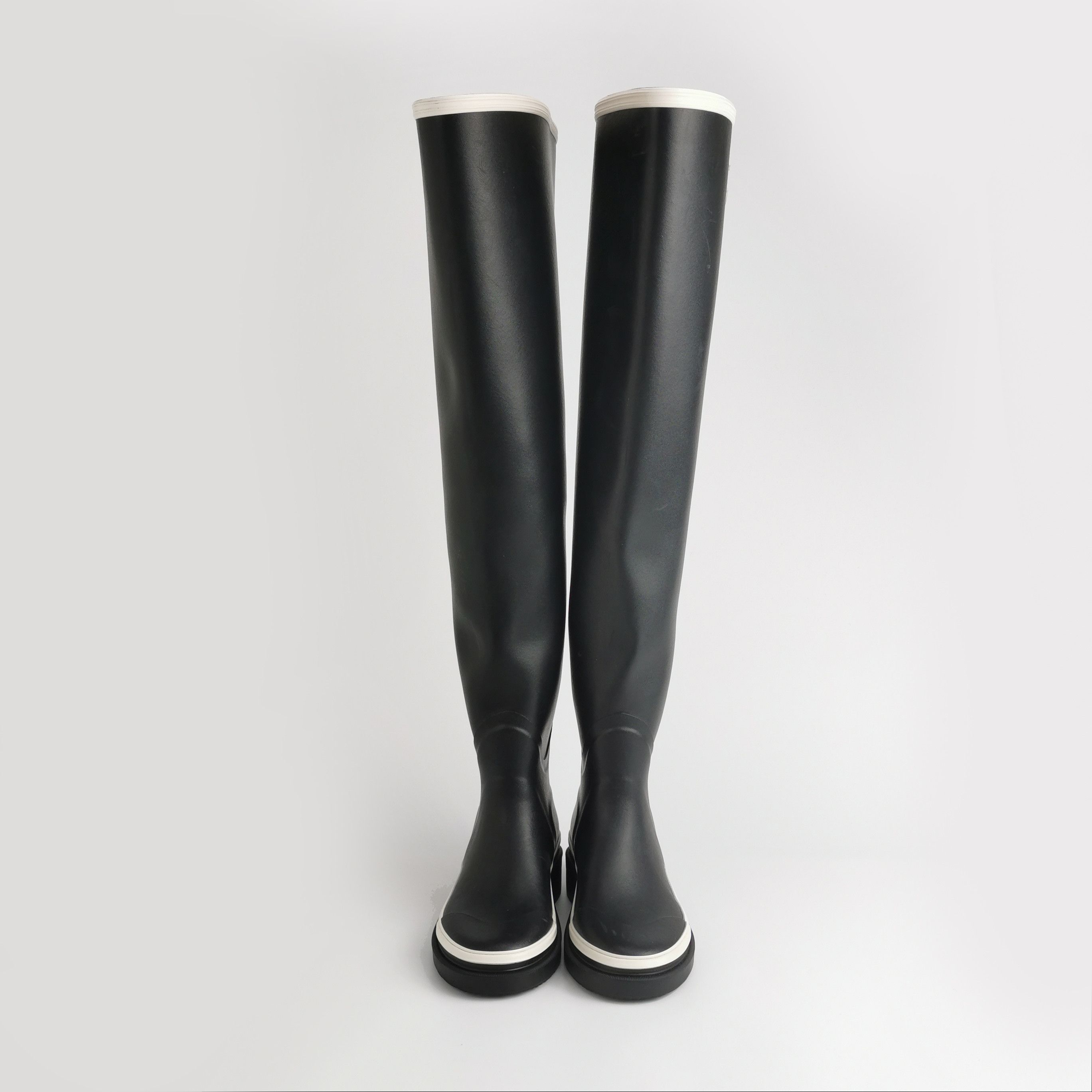 Chanel Chanel Women 6 Boots Size US 6 / IT 36 - 3 Thumbnail