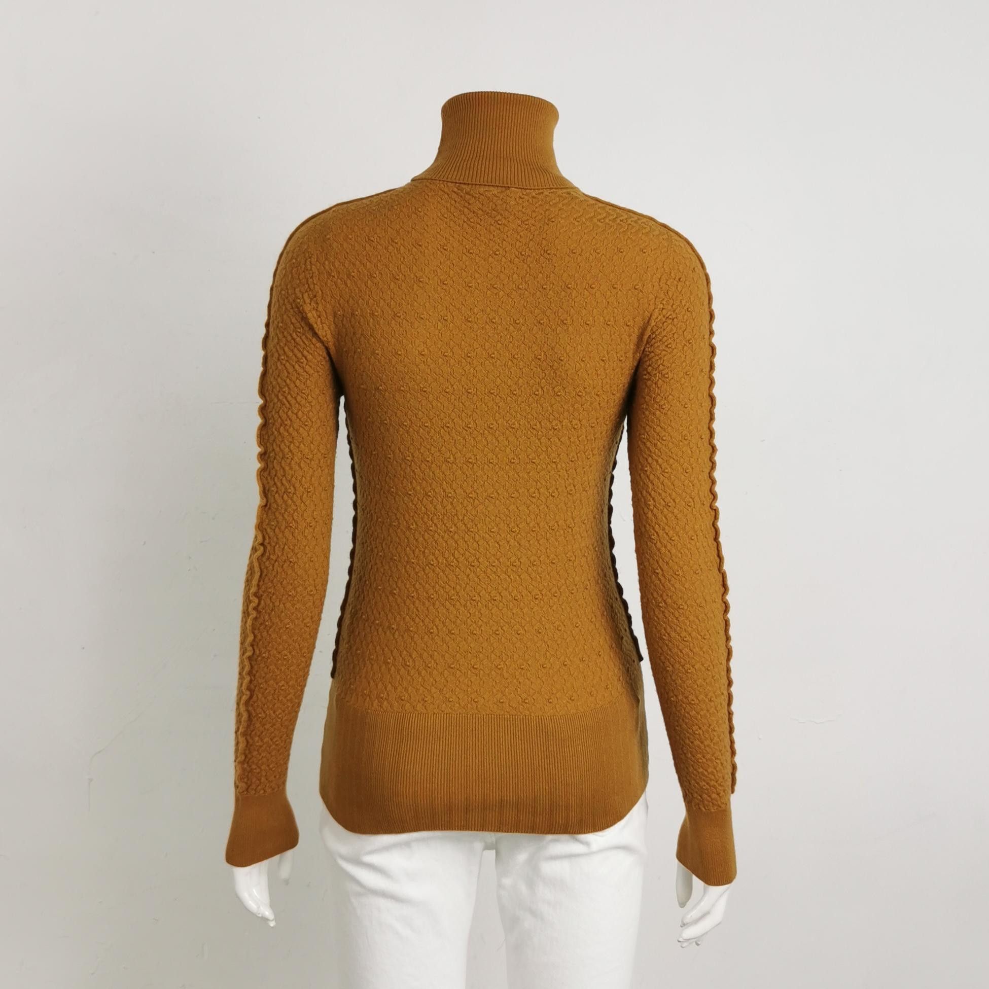 Chanel Chanel Women it_34 Sweaters Size XXS / US 00 / IT 34 - 2 Thumbnail