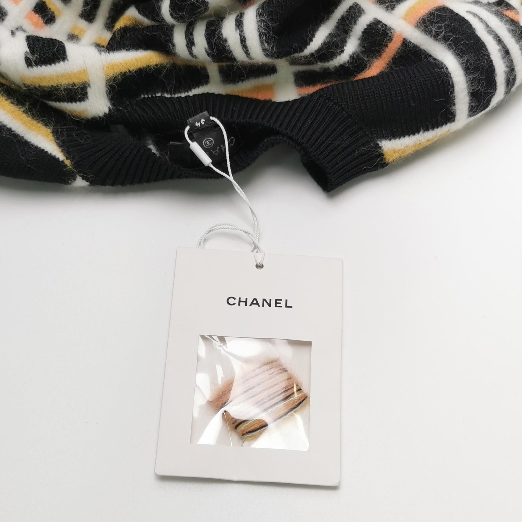 Chanel Chanel Women it_34 Sweaters Size XXS / US 00 / IT 34 - 4 Thumbnail