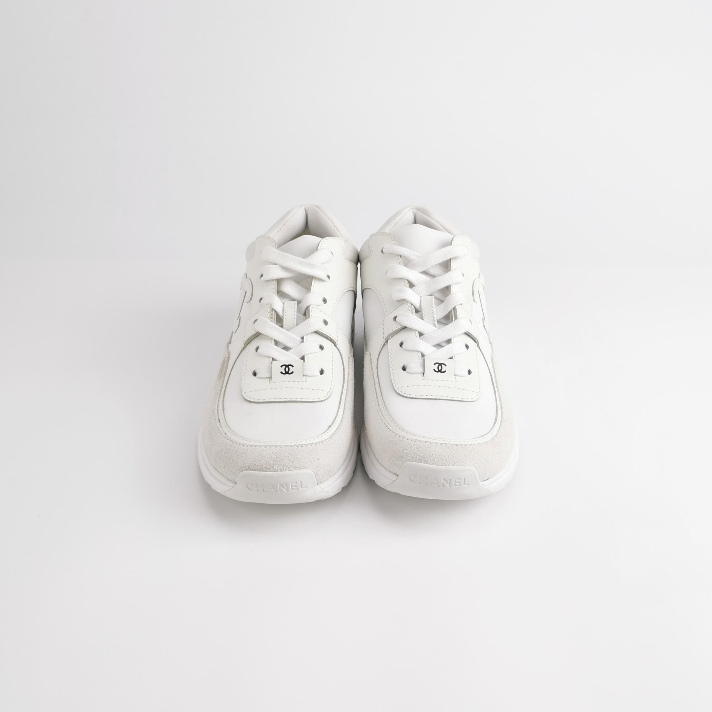 Chanel Chanel Women 7-5 Lowtop Sneakers Size US 7.5 / IT 37.5 - 3 Thumbnail