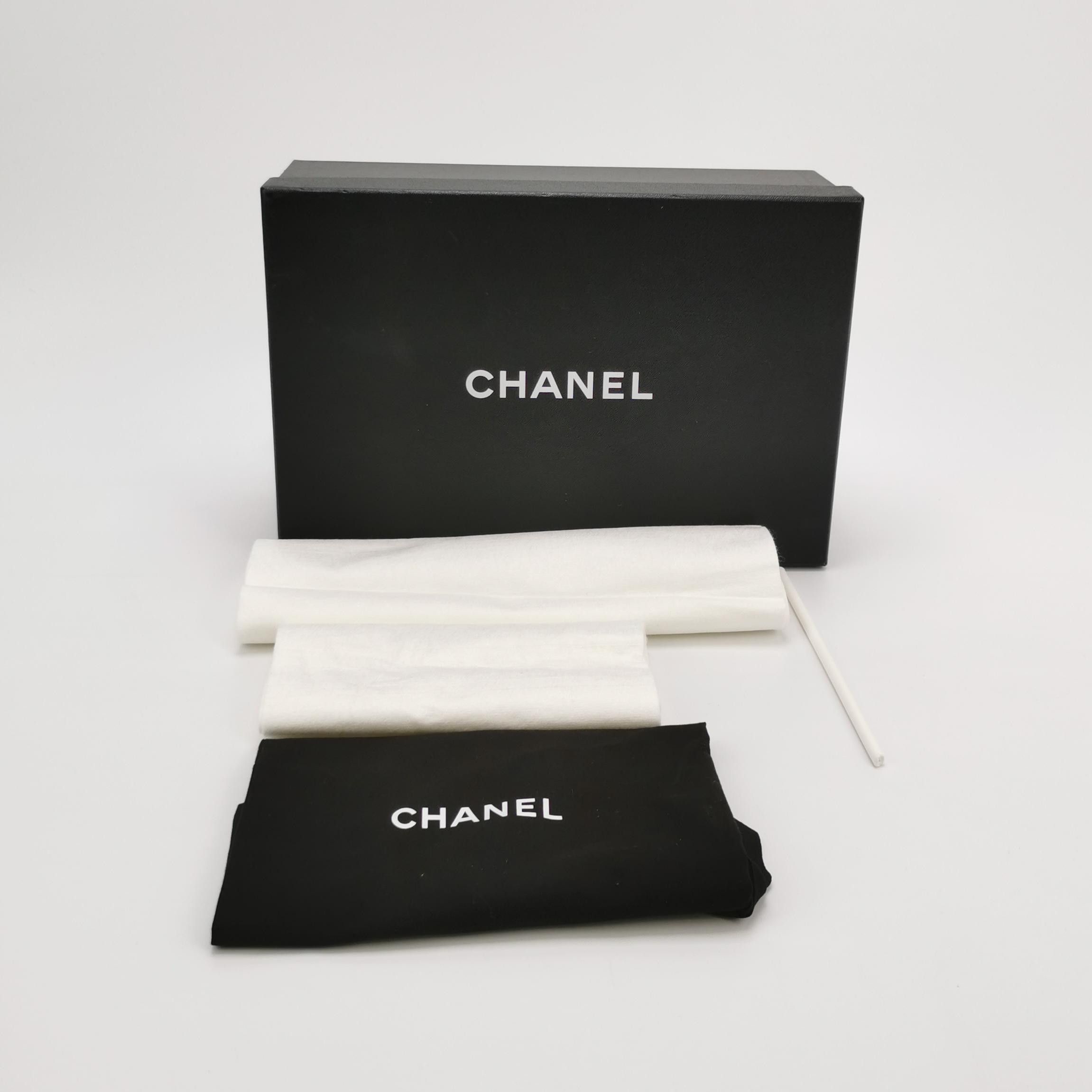 Chanel Chanel Women 6-5 Flats Size US 6.5 / IT 36.5 - 6 Thumbnail