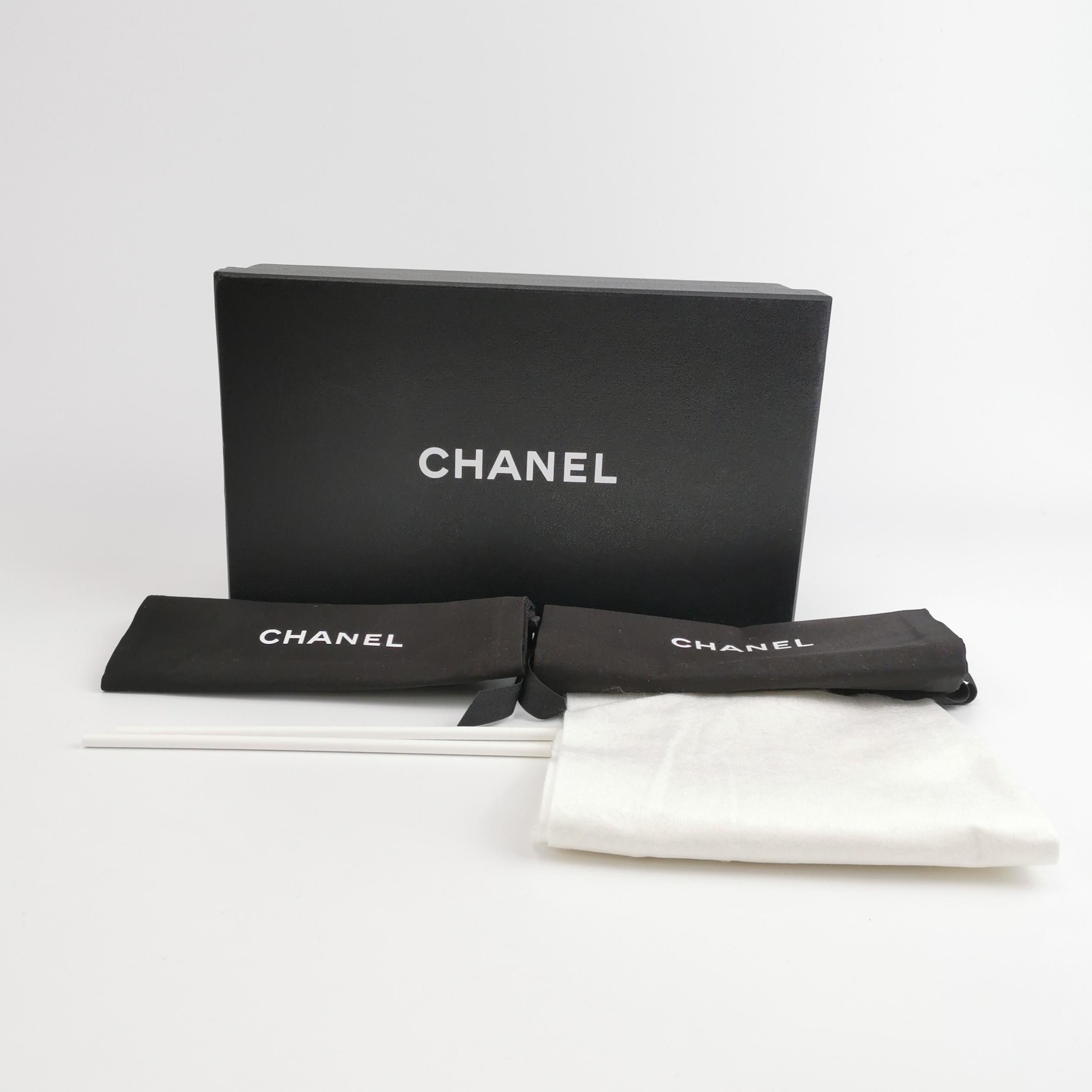 Chanel Chanel Women 7-5 Flats Size US 7.5 / IT 37.5 - 6 Thumbnail