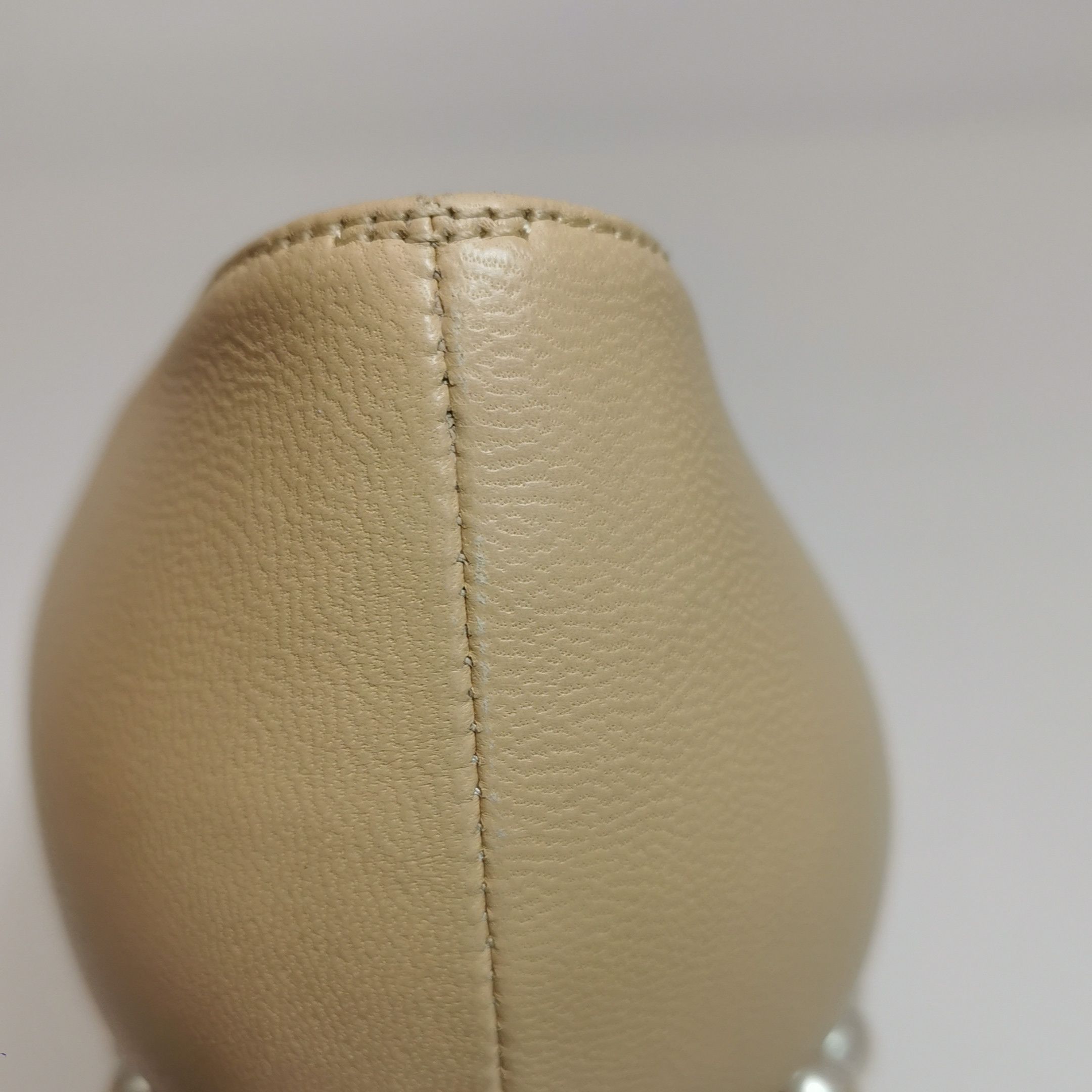 Chanel Chanel Women 8-5 Heels Size US 8.5 / IT 38.5 - 7 Thumbnail