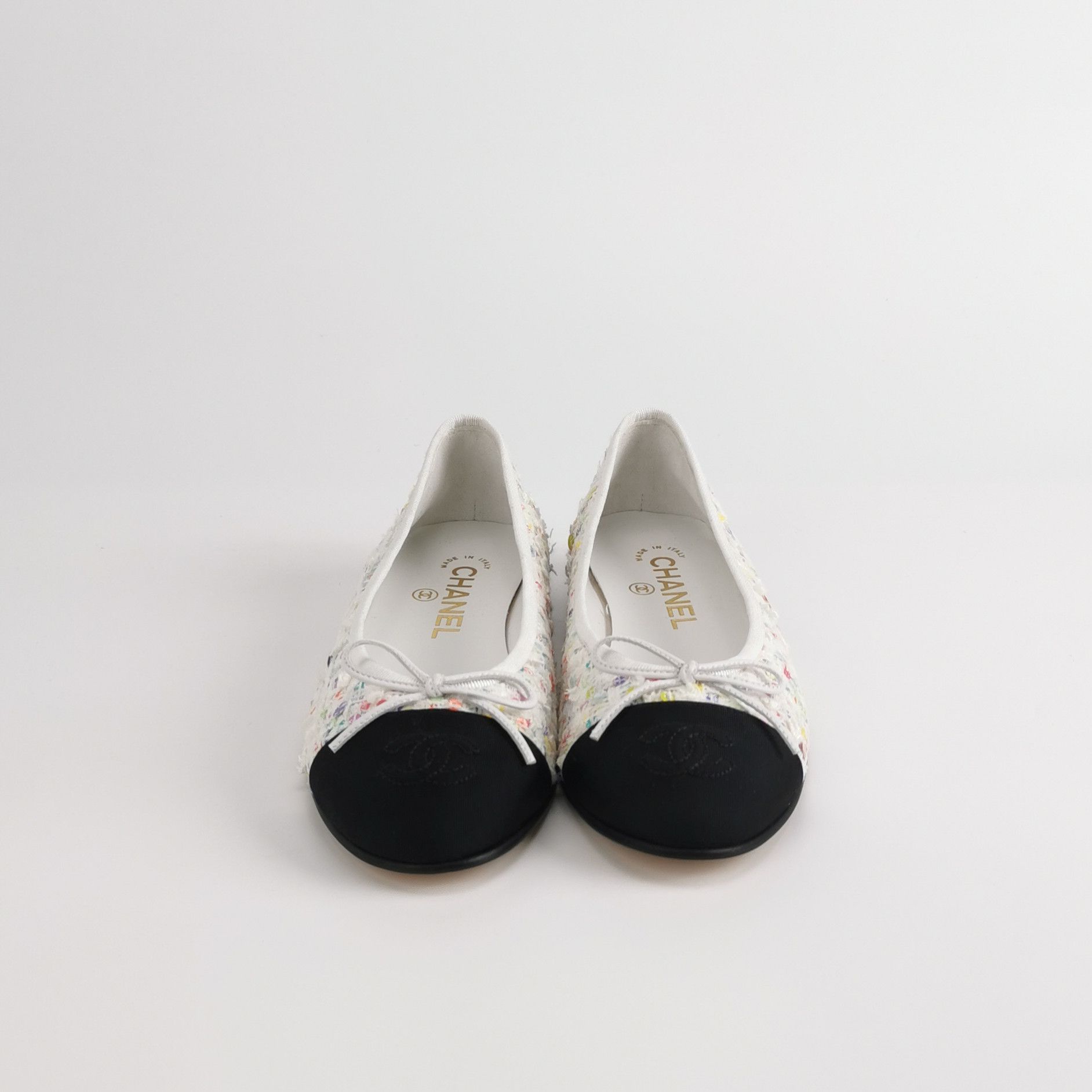 Chanel Chanel Women 6 Flats Size US 6 / IT 36 - 3 Thumbnail