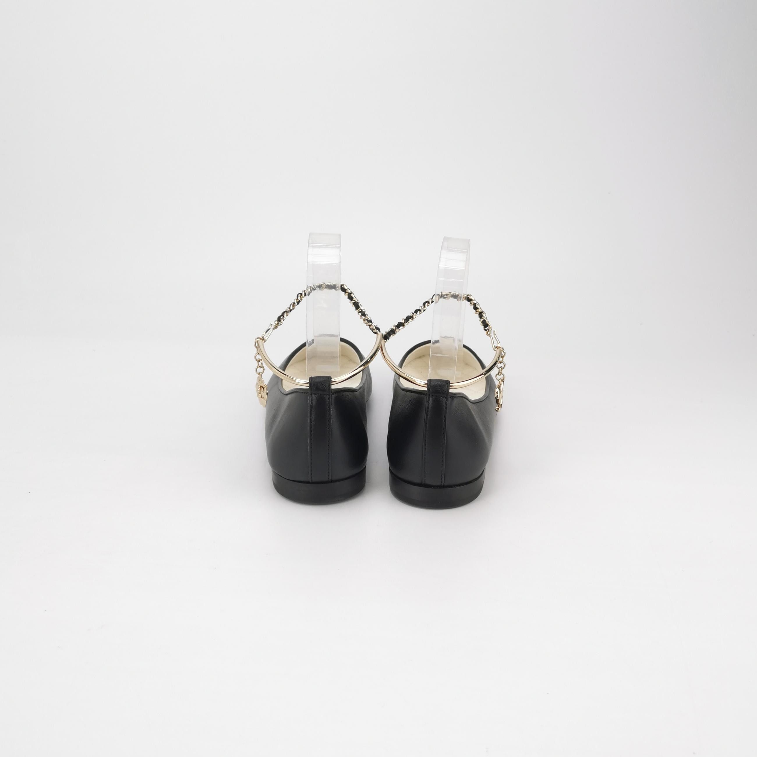 Chanel Chanel Women 7-5 Flats Size US 7.5 / IT 37.5 - 4 Thumbnail