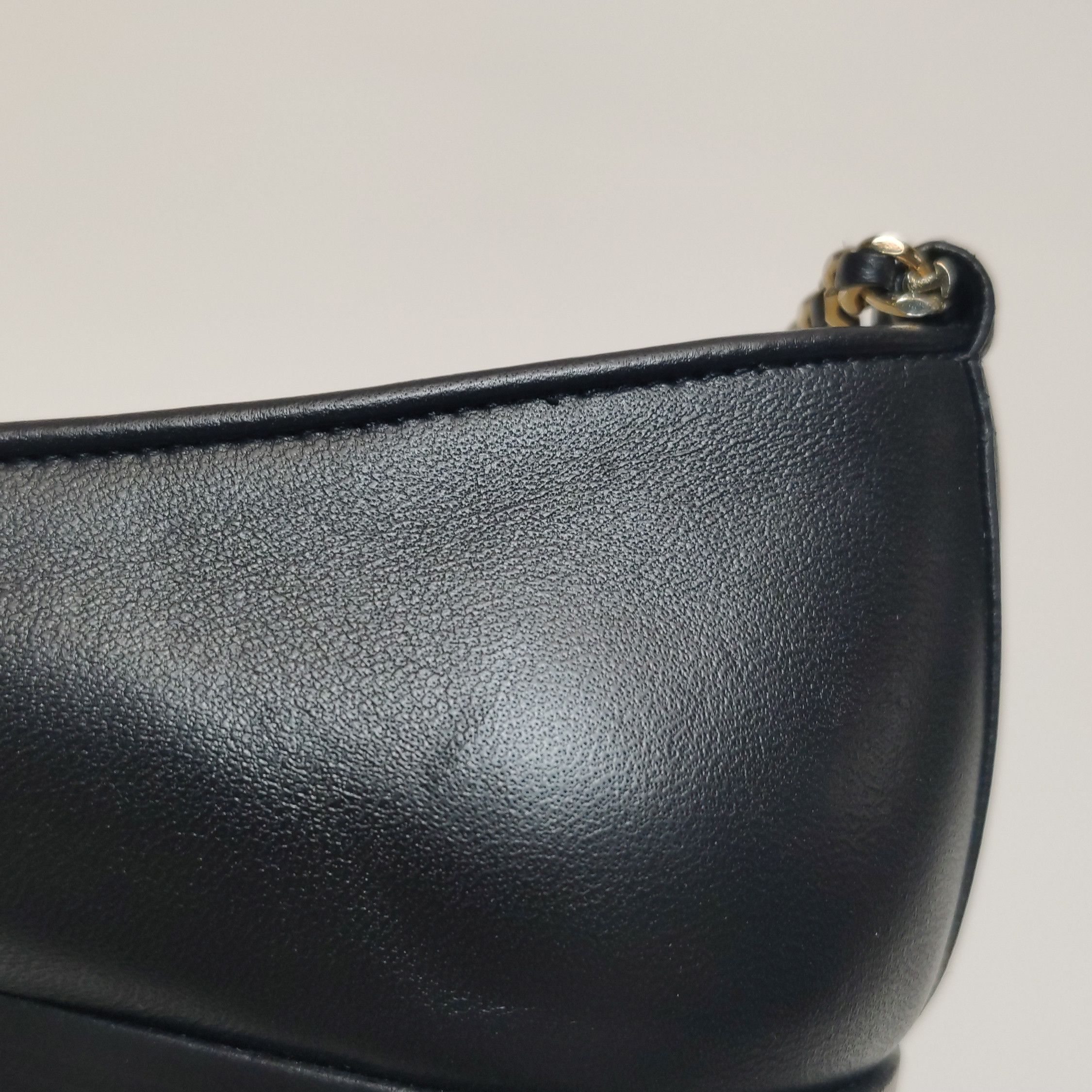 Chanel Chanel Women 7-5 Flats Size US 7.5 / IT 37.5 - 7 Thumbnail