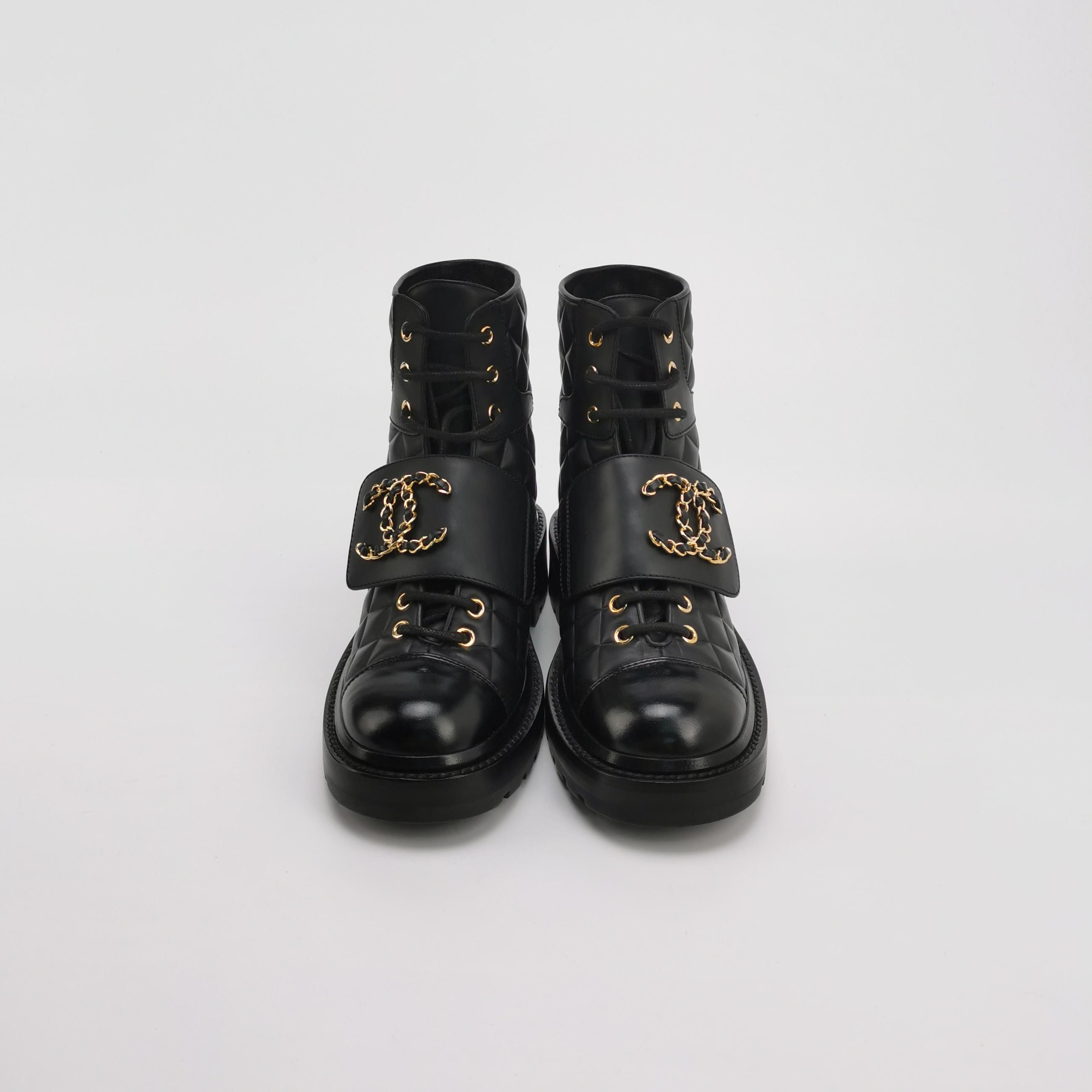 Chanel Chanel Women 5-5 Boots Size US 5.5 / IT 35.5 - 3 Thumbnail