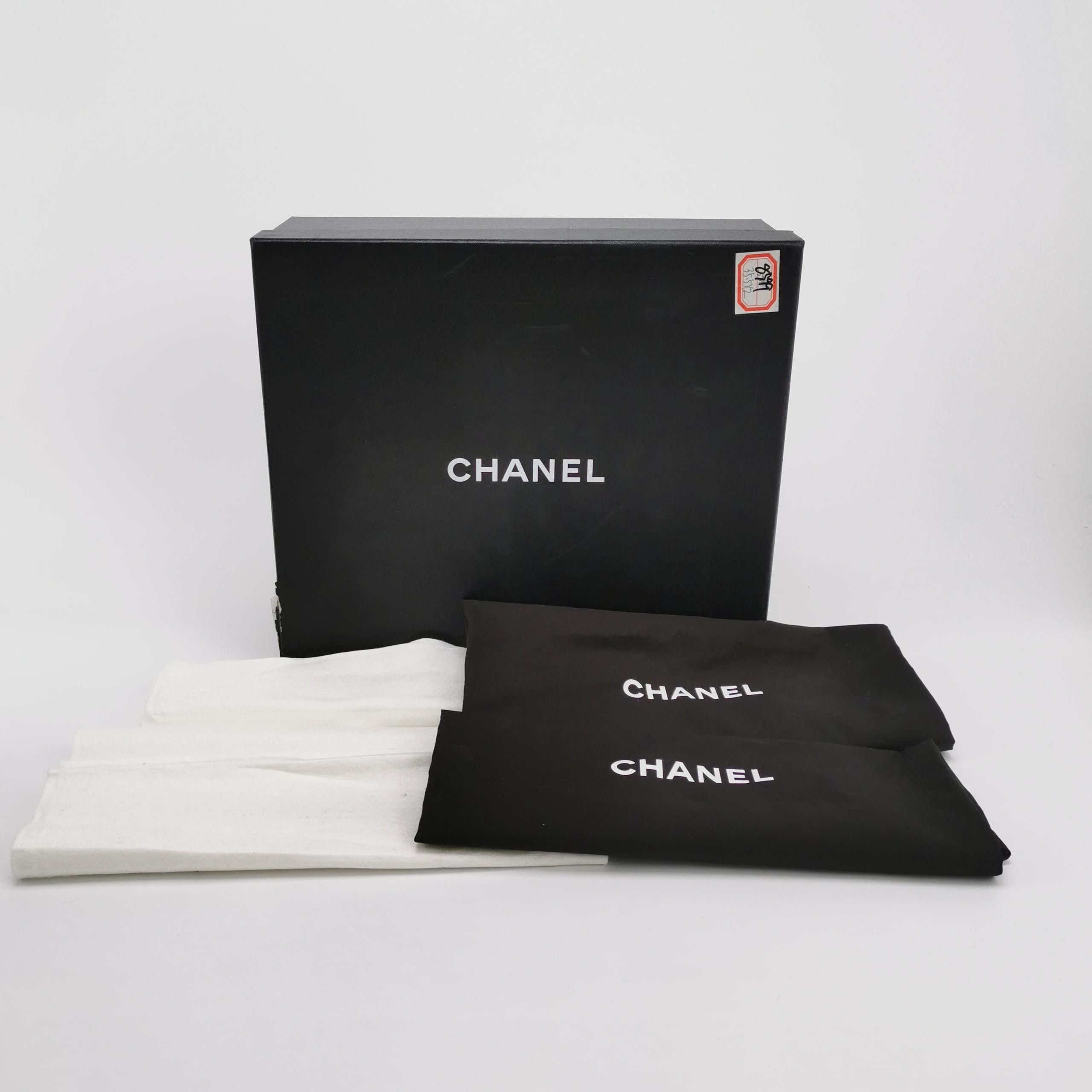 Chanel Chanel Women 5-5 Boots Size US 5.5 / IT 35.5 - 6 Thumbnail