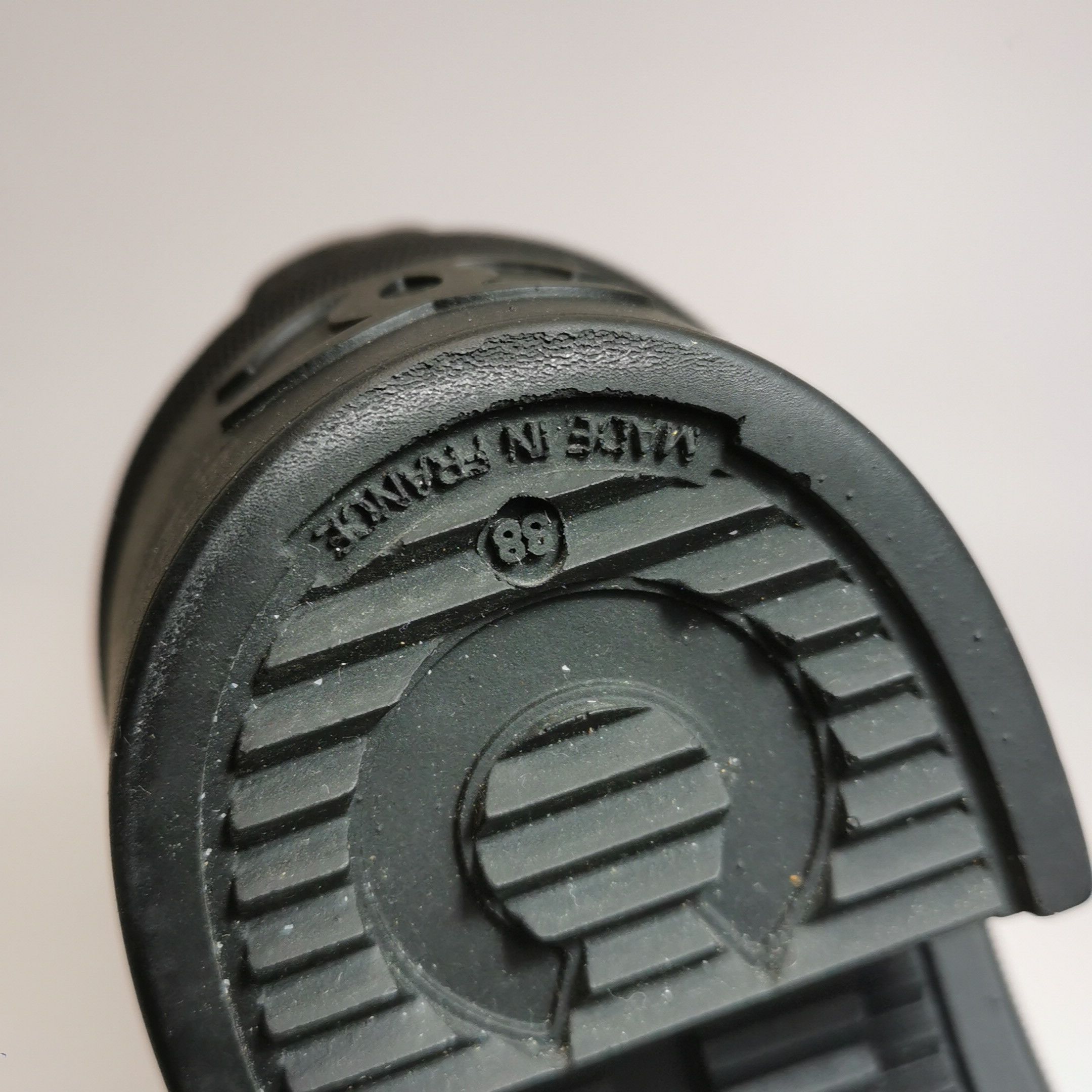 Chanel Chanel Women 8 Boots Size US 8 / IT 38 - 11 Thumbnail