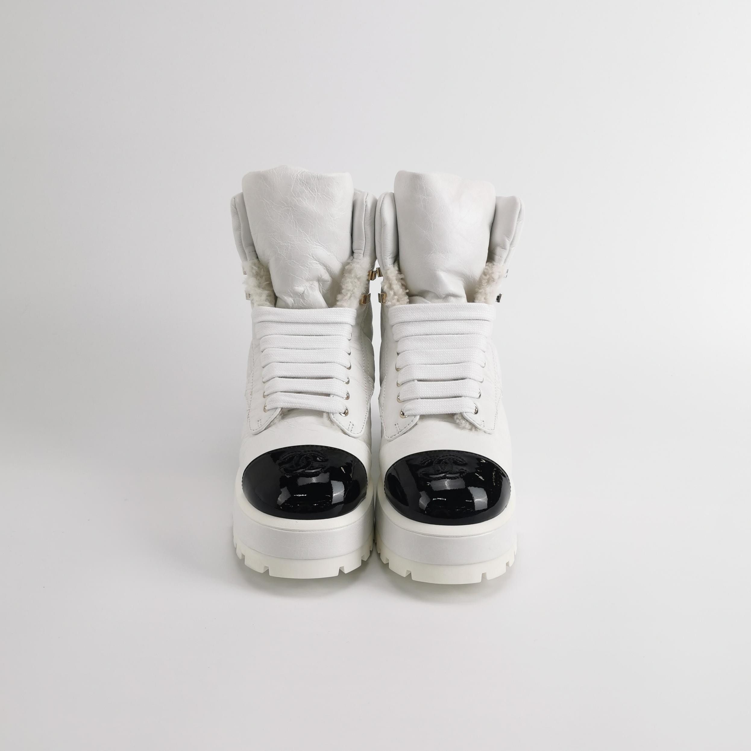 Chanel Chanel Women 6-5 Boots Size US 6.5 / IT 36.5 - 3 Thumbnail
