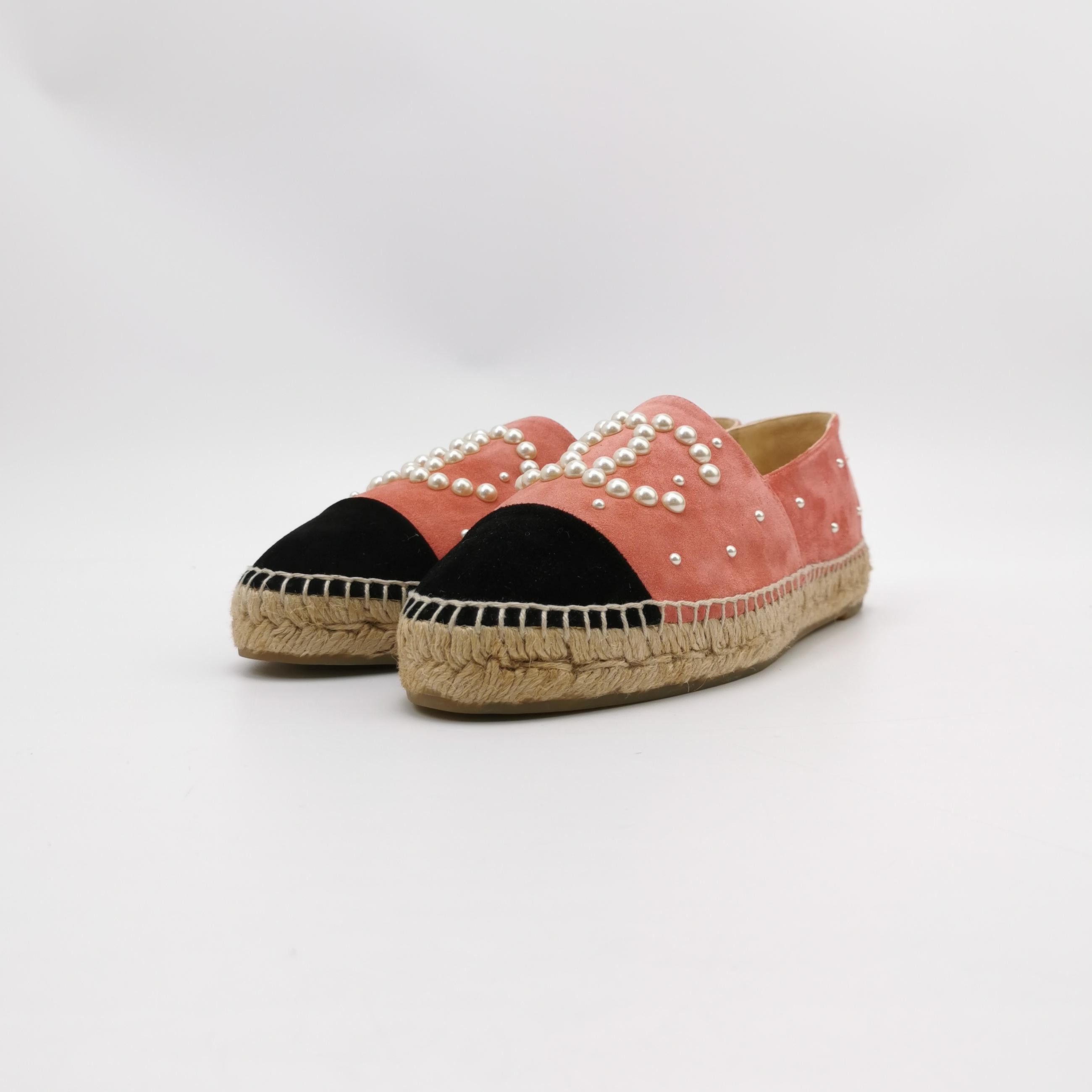Chanel Chanel Women 10 Flats Size US 10 / IT 40 - 2 Thumbnail