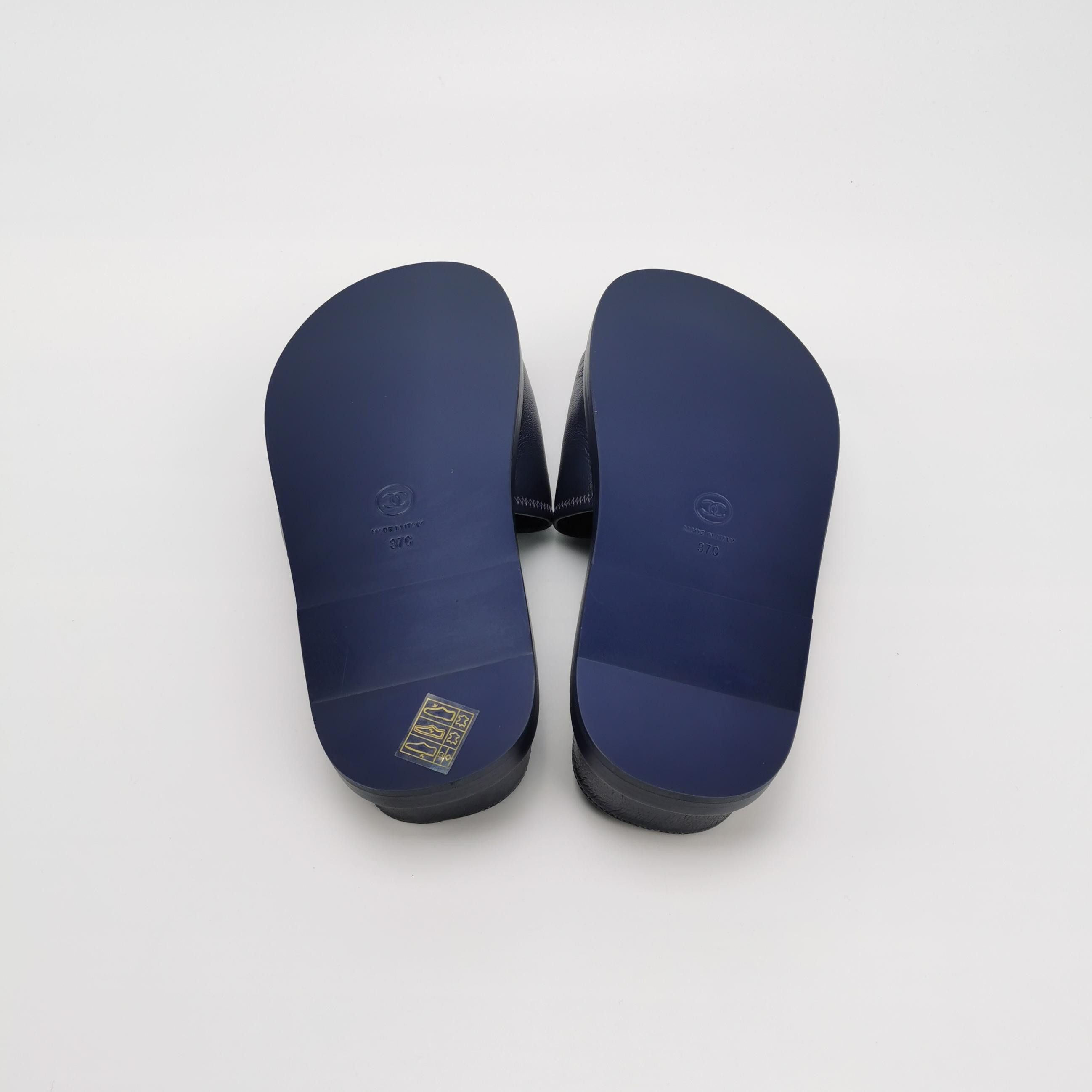 Chanel Chanel Women 7 Sandals Size US 7 / IT 37 - 5 Thumbnail
