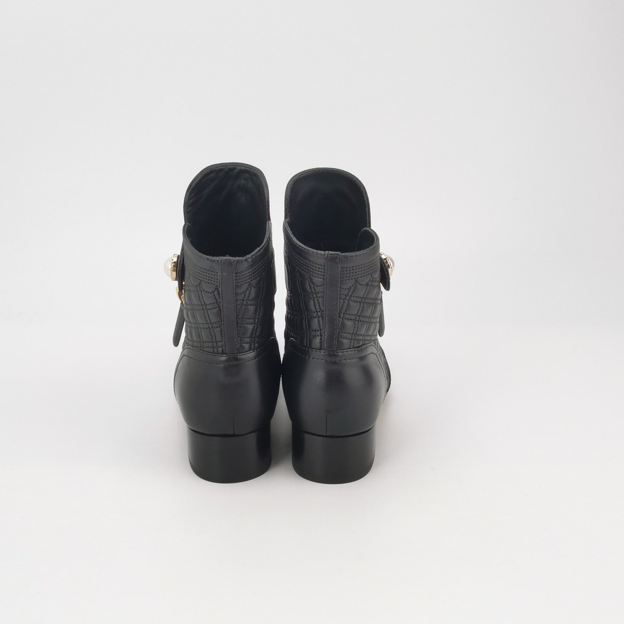 Chanel Chanel Women 5-5 Boots Size US 5.5 / IT 35.5 - 4 Thumbnail