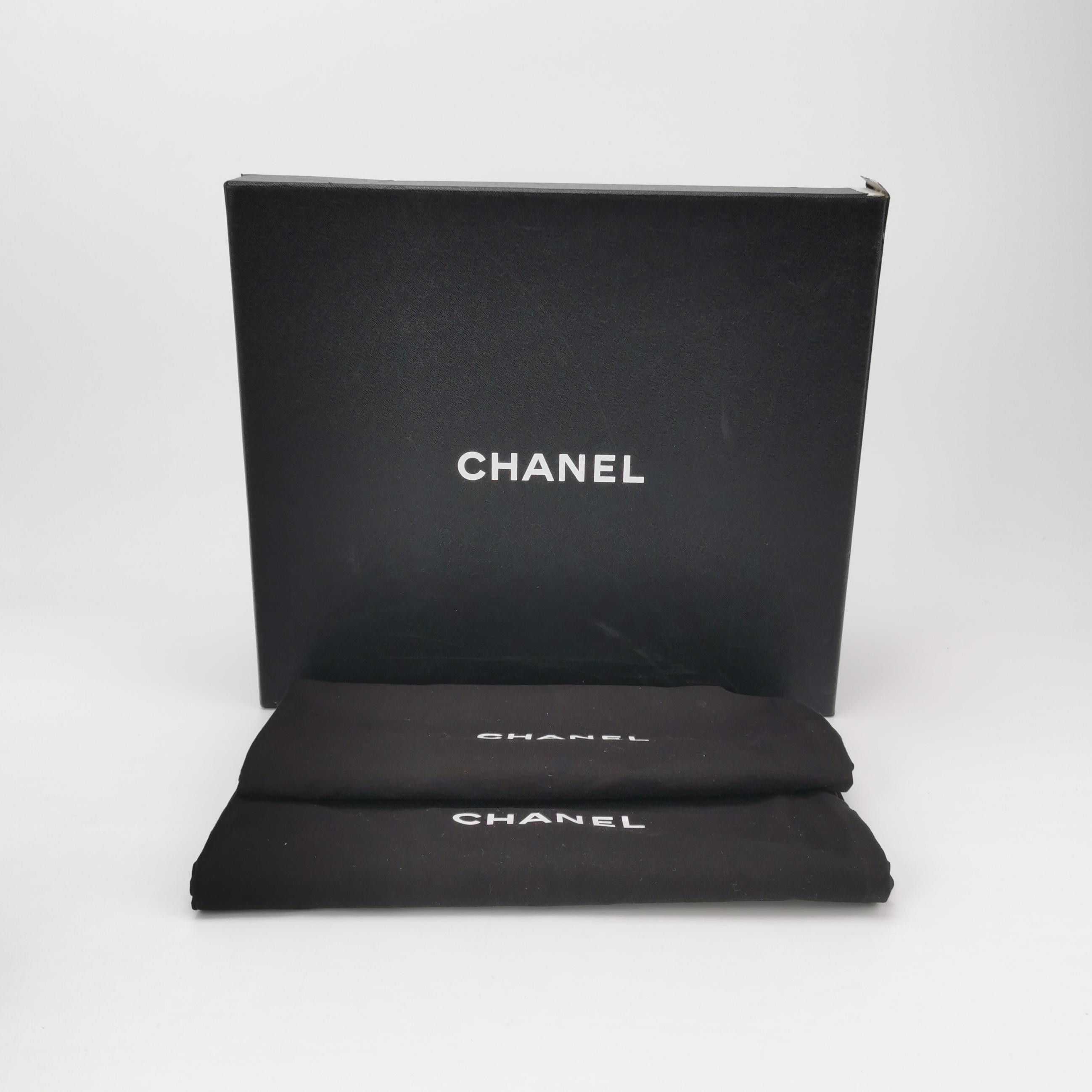 Chanel Chanel Women 6 Boots Size US 6 / IT 36 - 6 Thumbnail
