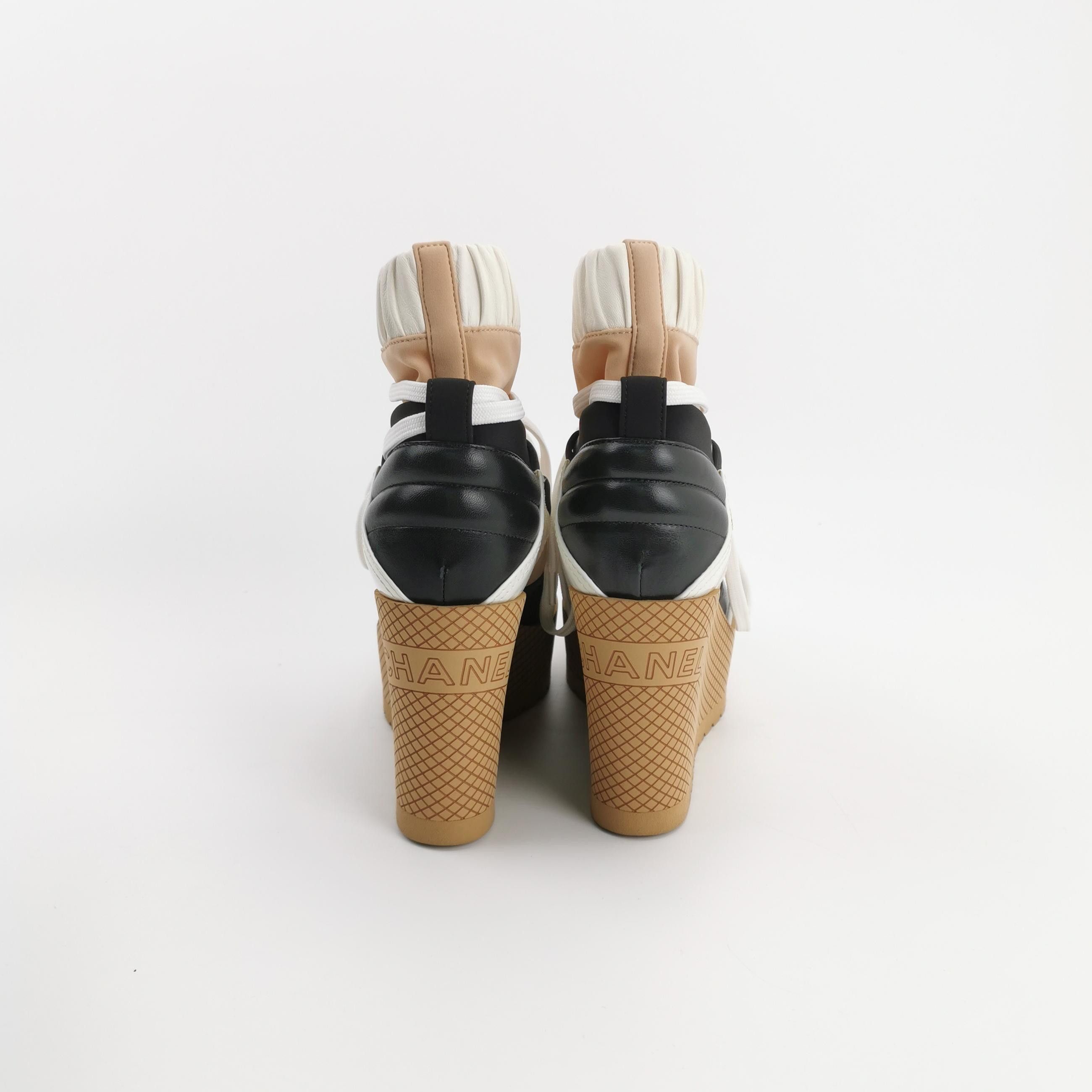 Chanel Chanel Women 8 Heels Size US 8 / IT 38 - 4 Thumbnail