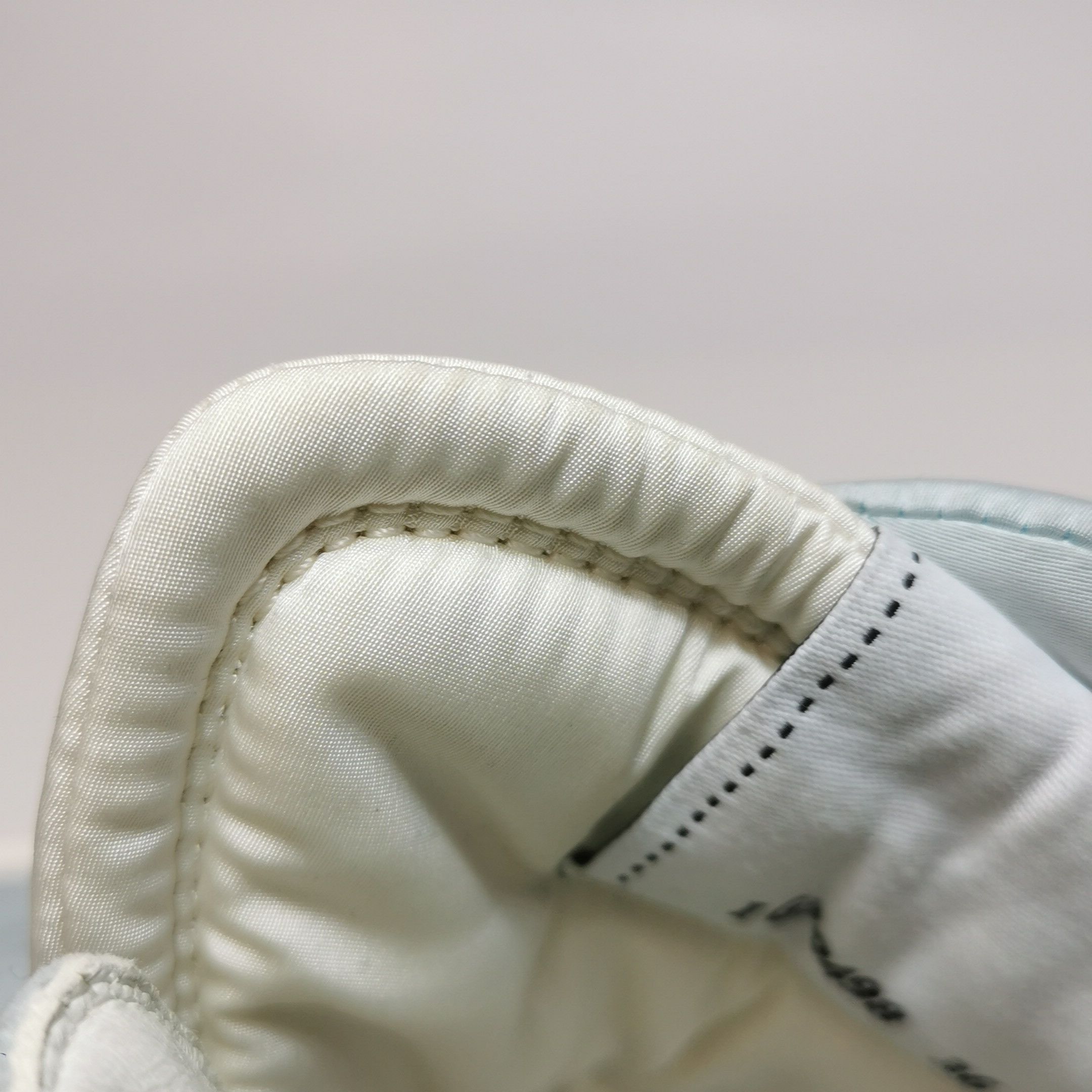Chanel Chanel Women 6 Lowtop Sneakers Size US 6 / IT 36 - 9 Thumbnail
