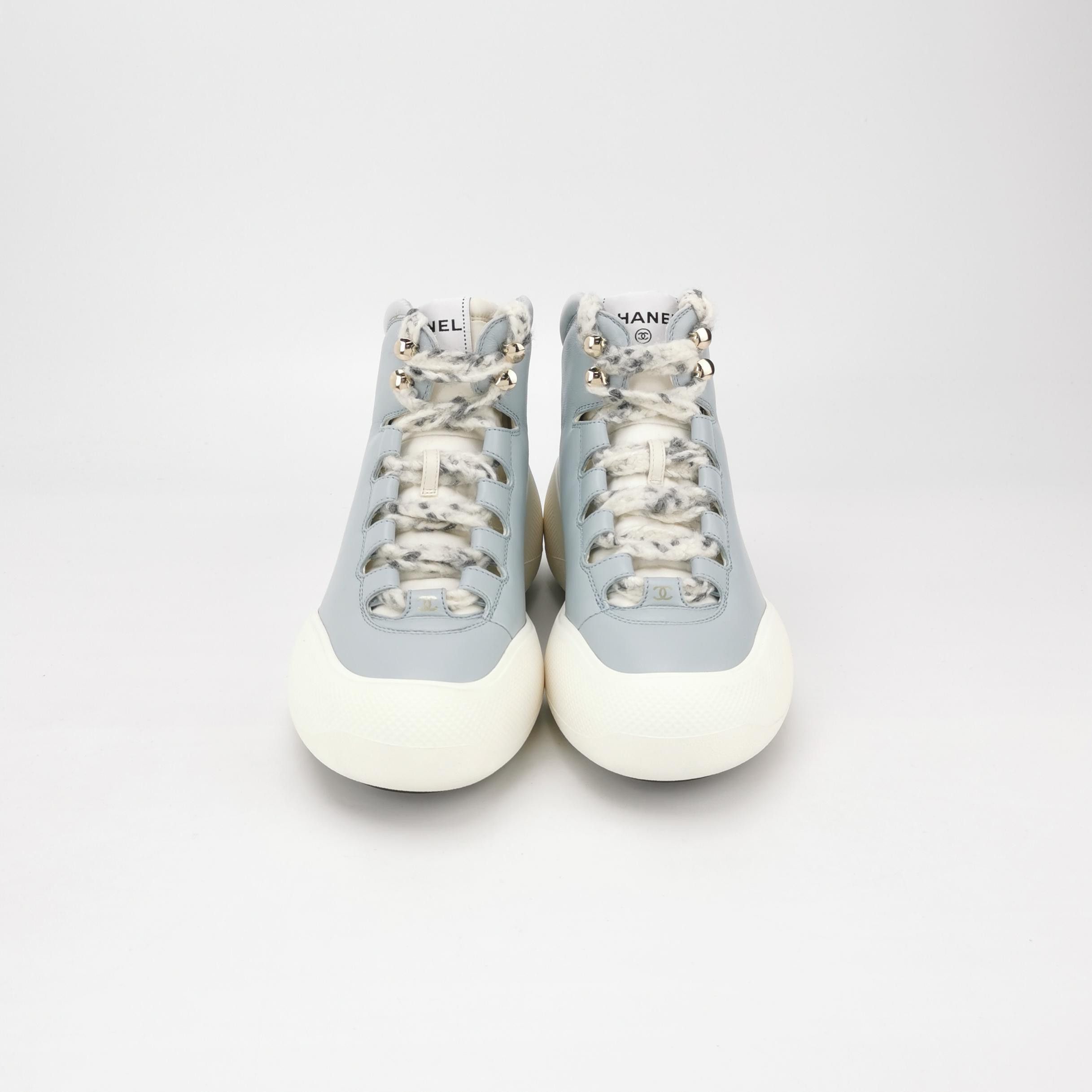 Chanel Chanel Women 6 Lowtop Sneakers Size US 6 / IT 36 - 3 Thumbnail
