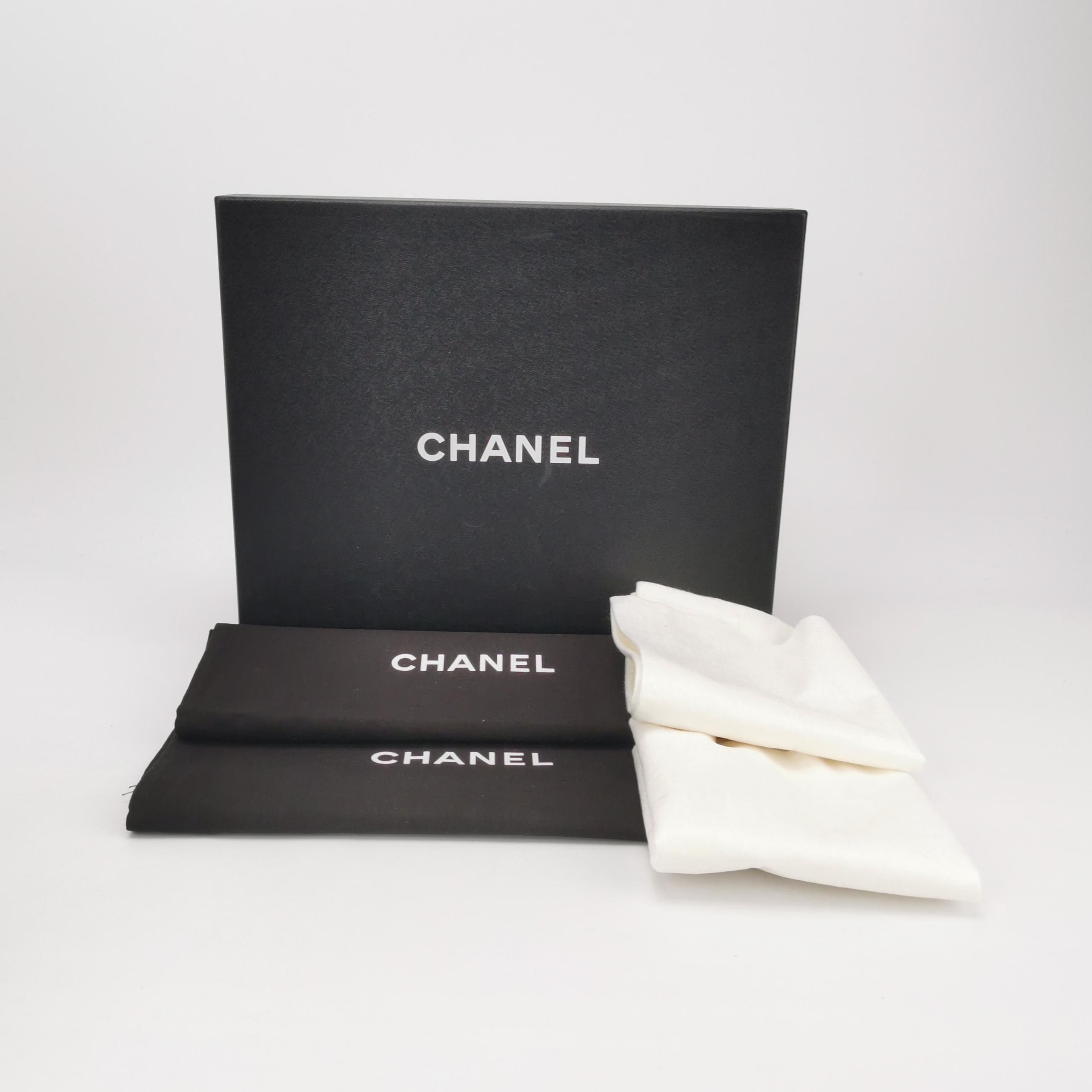 Chanel Chanel Women 6-5 Flats Size US 6.5 / IT 36.5 - 6 Thumbnail