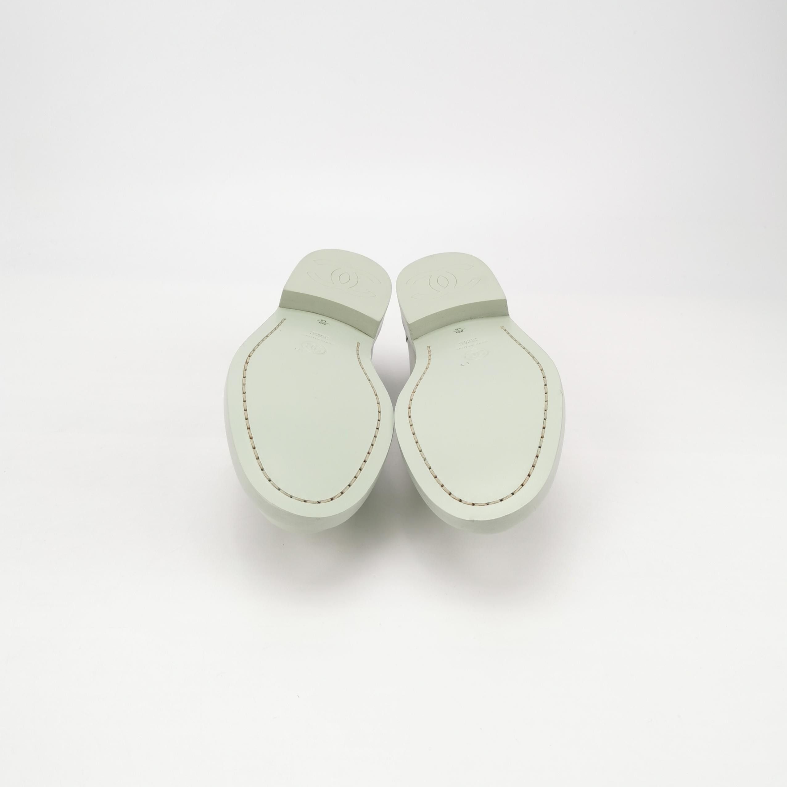 Chanel Chanel Women 6-5 Flats Size US 6.5 / IT 36.5 - 5 Thumbnail