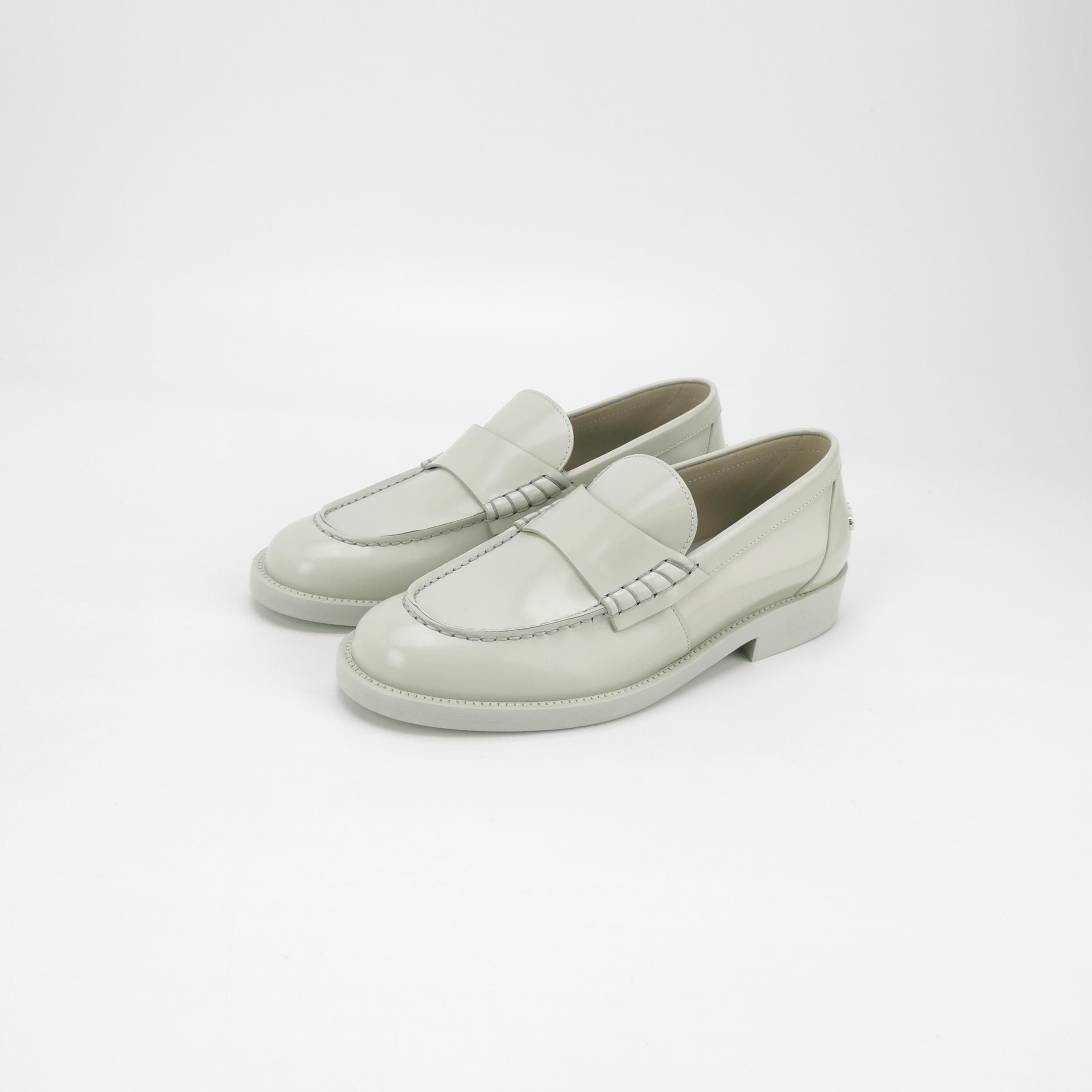 Chanel Chanel Women 6-5 Flats Size US 6.5 / IT 36.5 - 2 Thumbnail