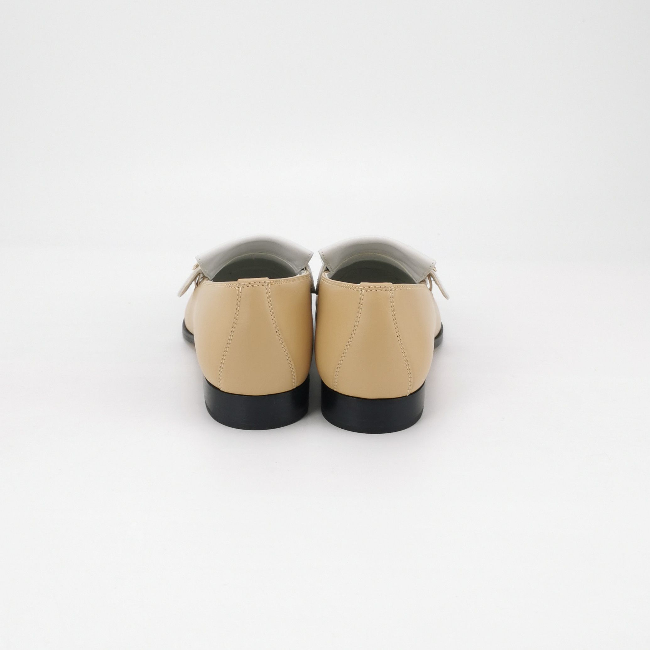 Chanel Chanel Women 6 Flats Size US 6 / IT 36 - 4 Thumbnail