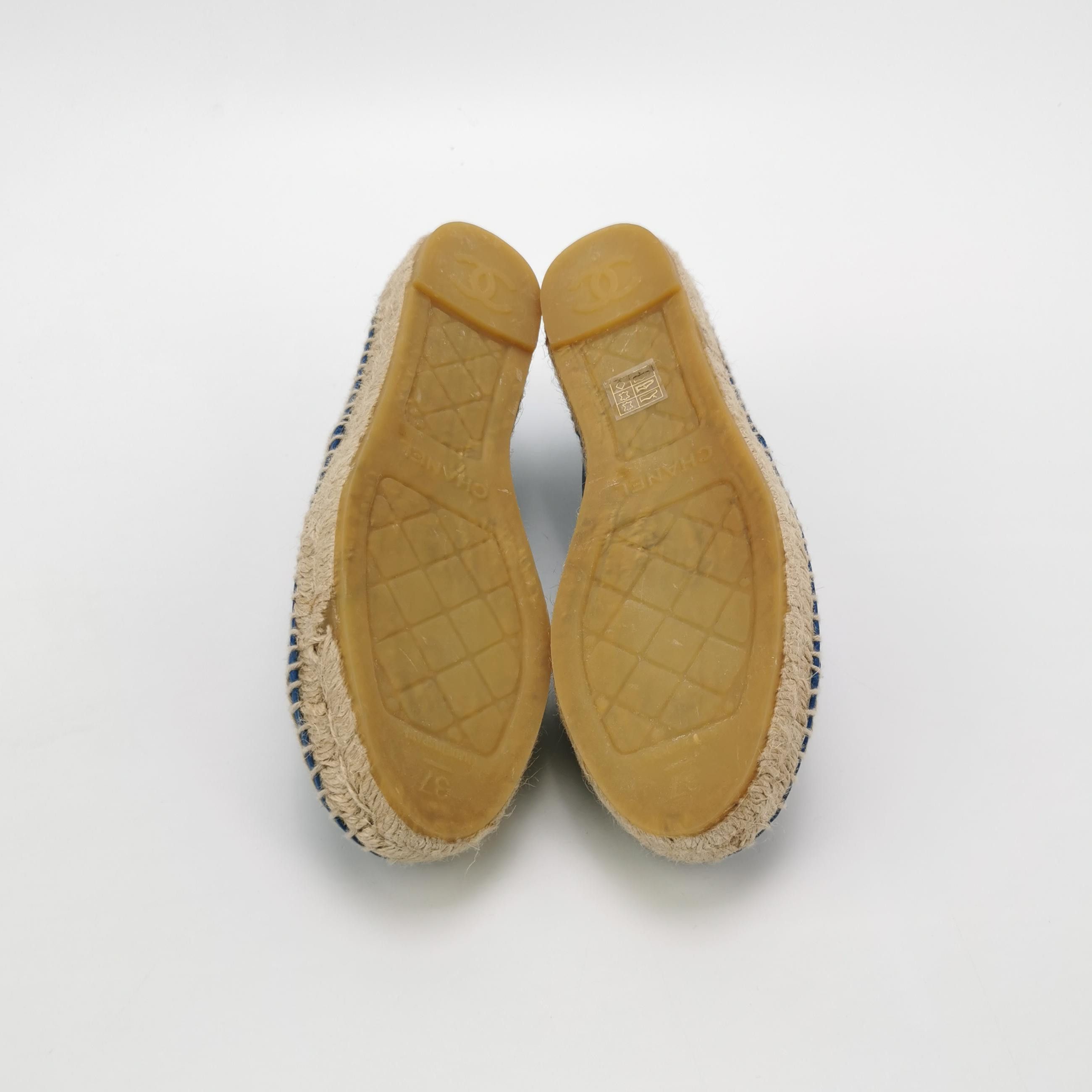 Chanel Chanel Women 7 Flats Size US 7 / IT 37 - 5 Thumbnail