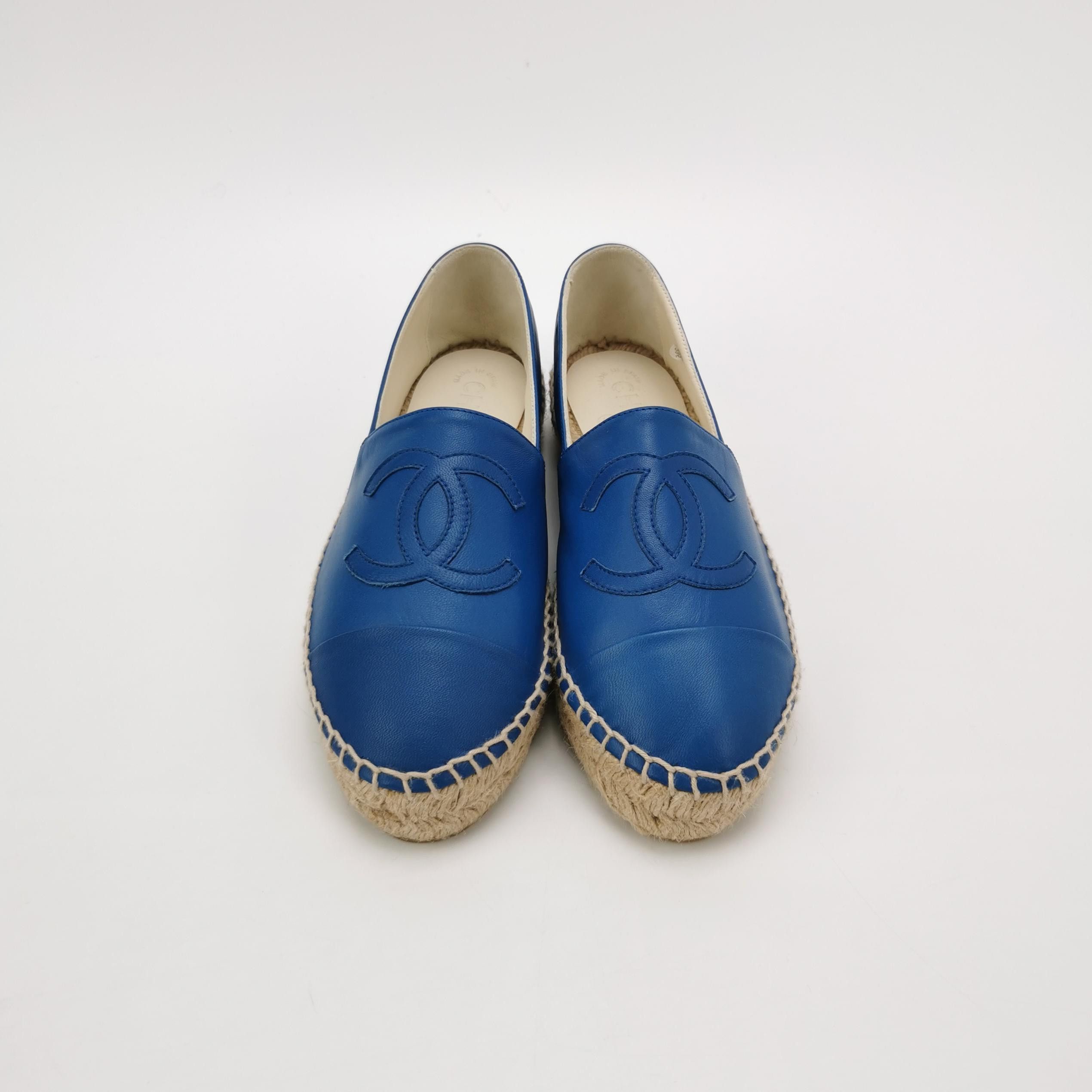 Chanel Chanel Women 7 Flats Size US 7 / IT 37 - 3 Thumbnail
