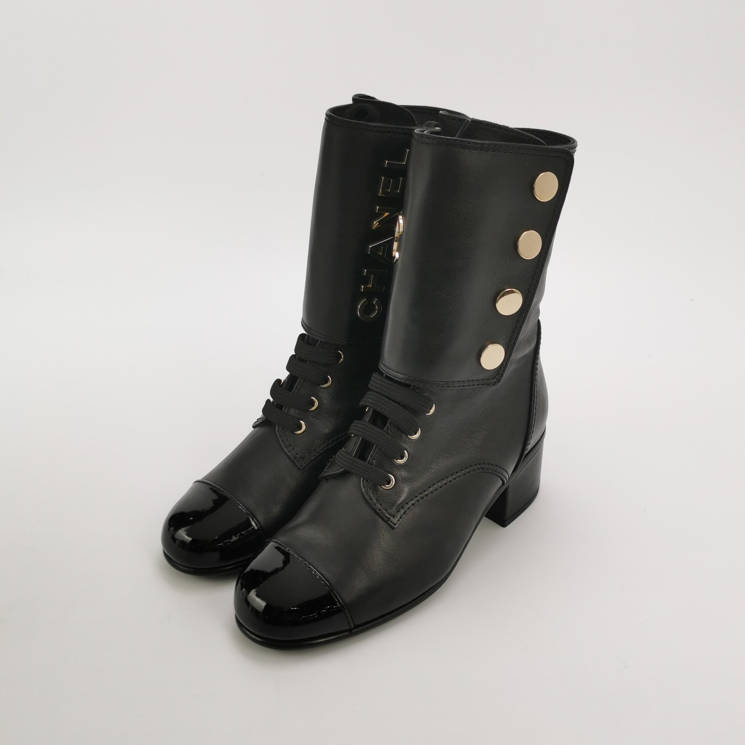 Chanel Chanel Women 6 Boots Size US 6 / IT 36 - 2 Thumbnail
