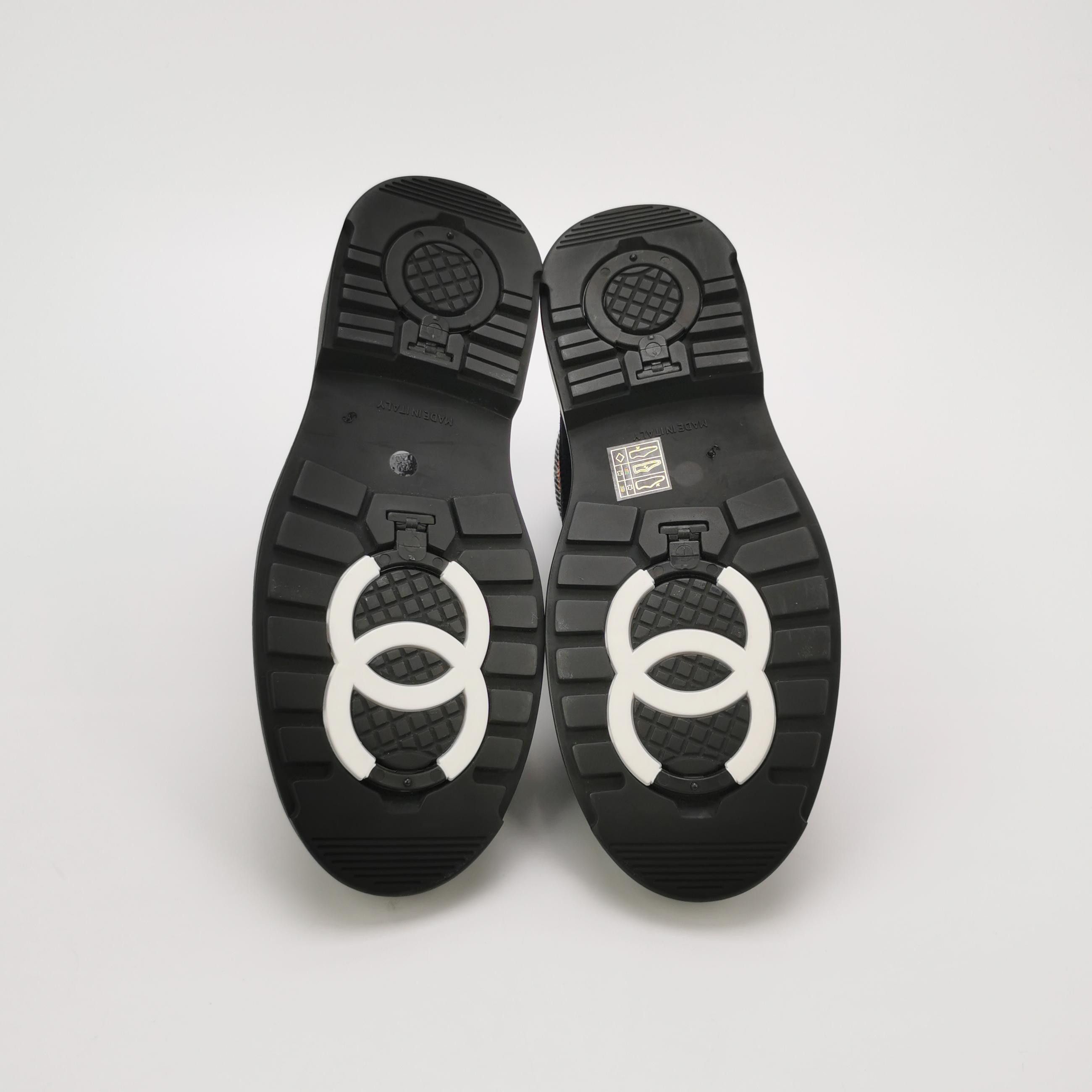 Chanel Chanel Women 6 Boots Size US 6 / IT 36 - 5 Thumbnail
