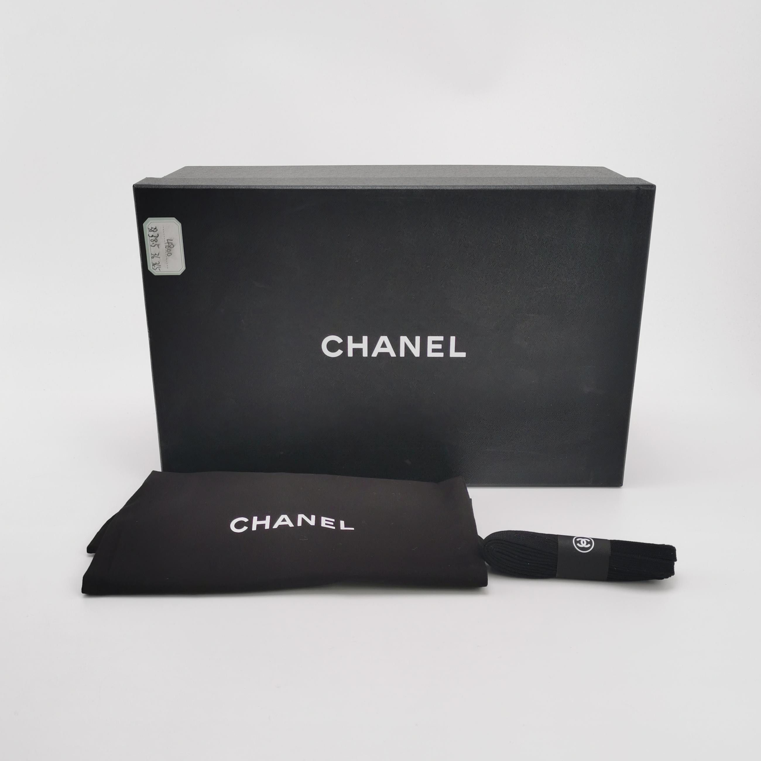 Chanel Chanel Women 8-5 Lowtop Sneakers Size US 8.5 / IT 38.5 - 6 Thumbnail