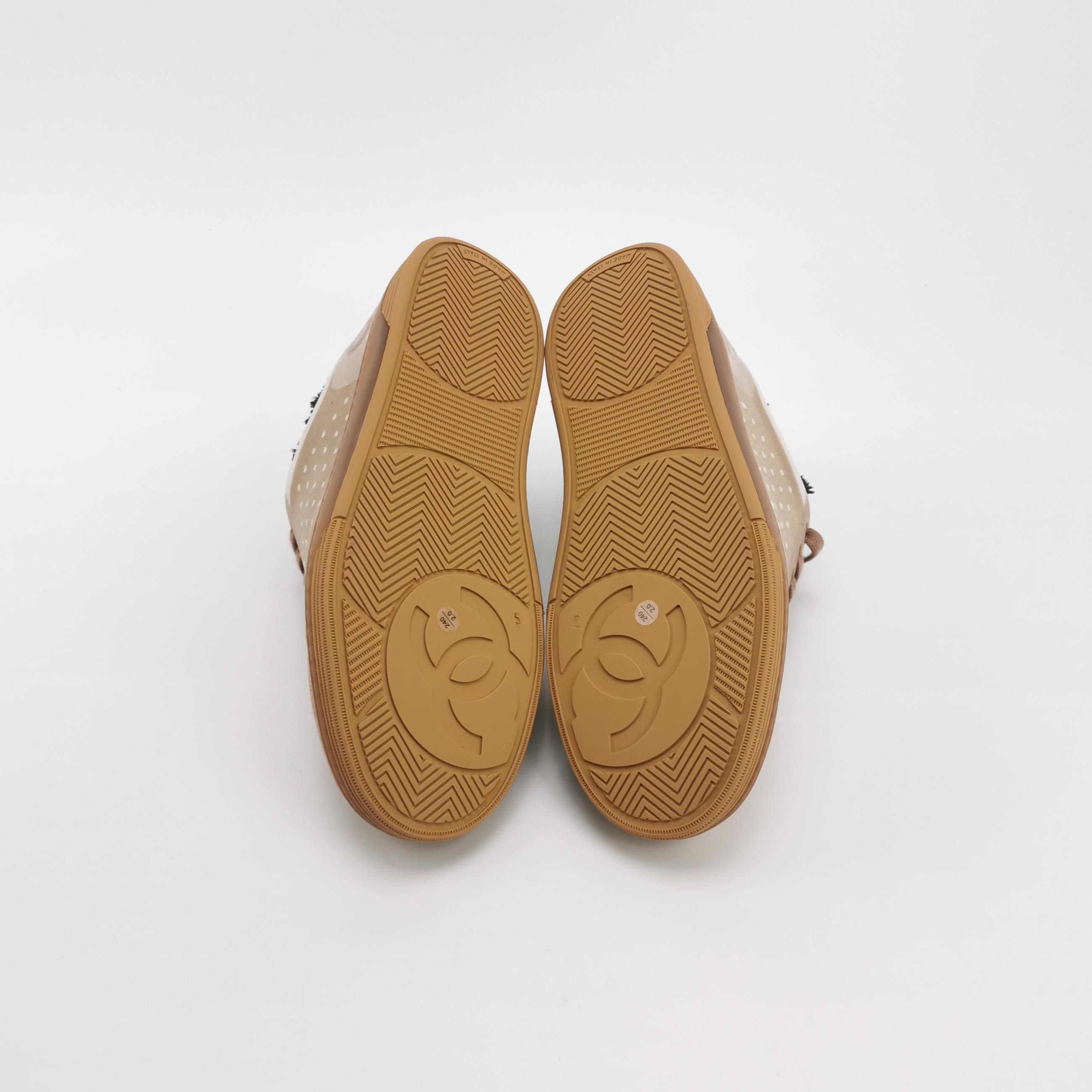 Chanel Chanel Women 8-5 Lowtop Sneakers Size US 8.5 / IT 38.5 - 5 Thumbnail