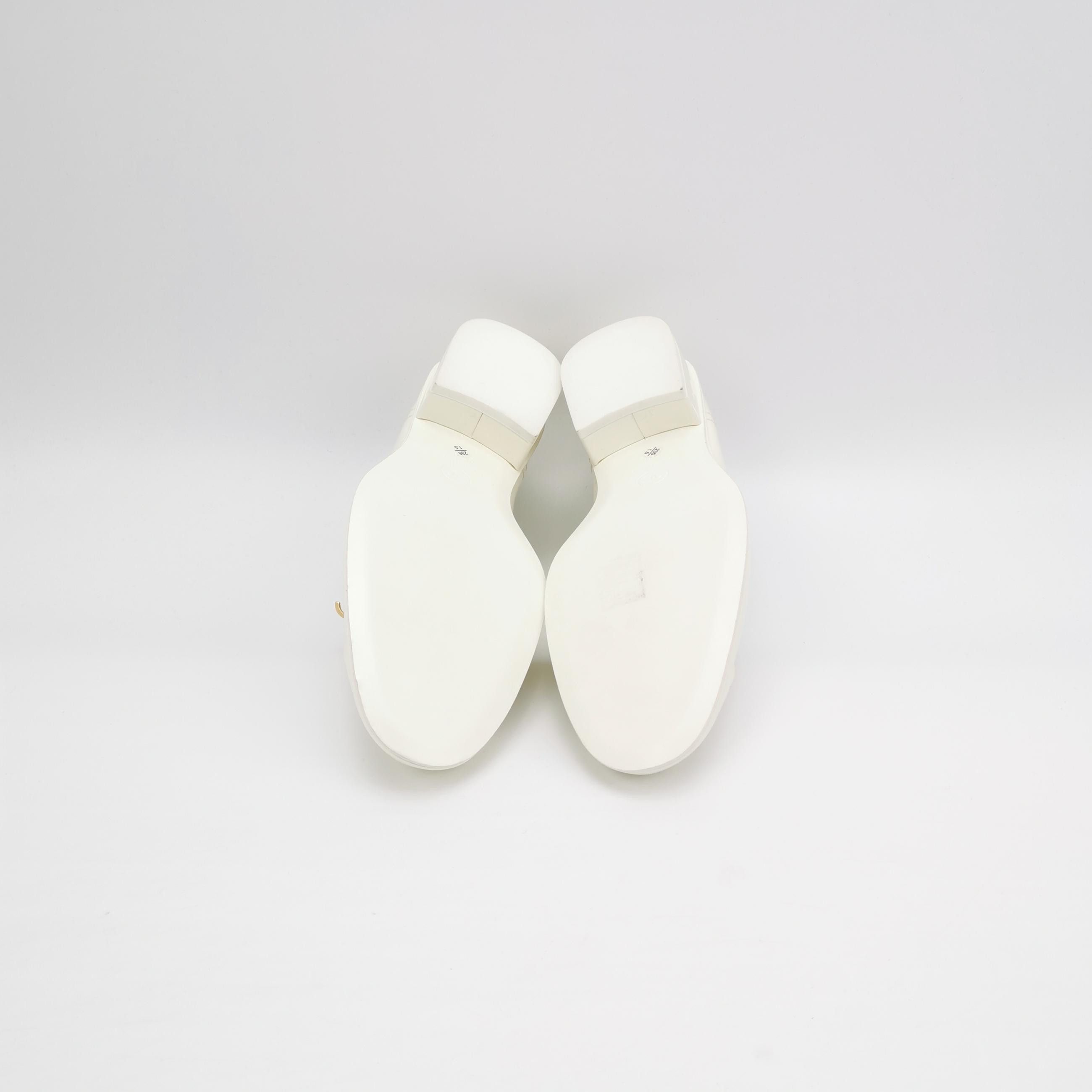 Chanel Chanel Women 7 Flats Size US 7 / IT 37 - 5 Thumbnail