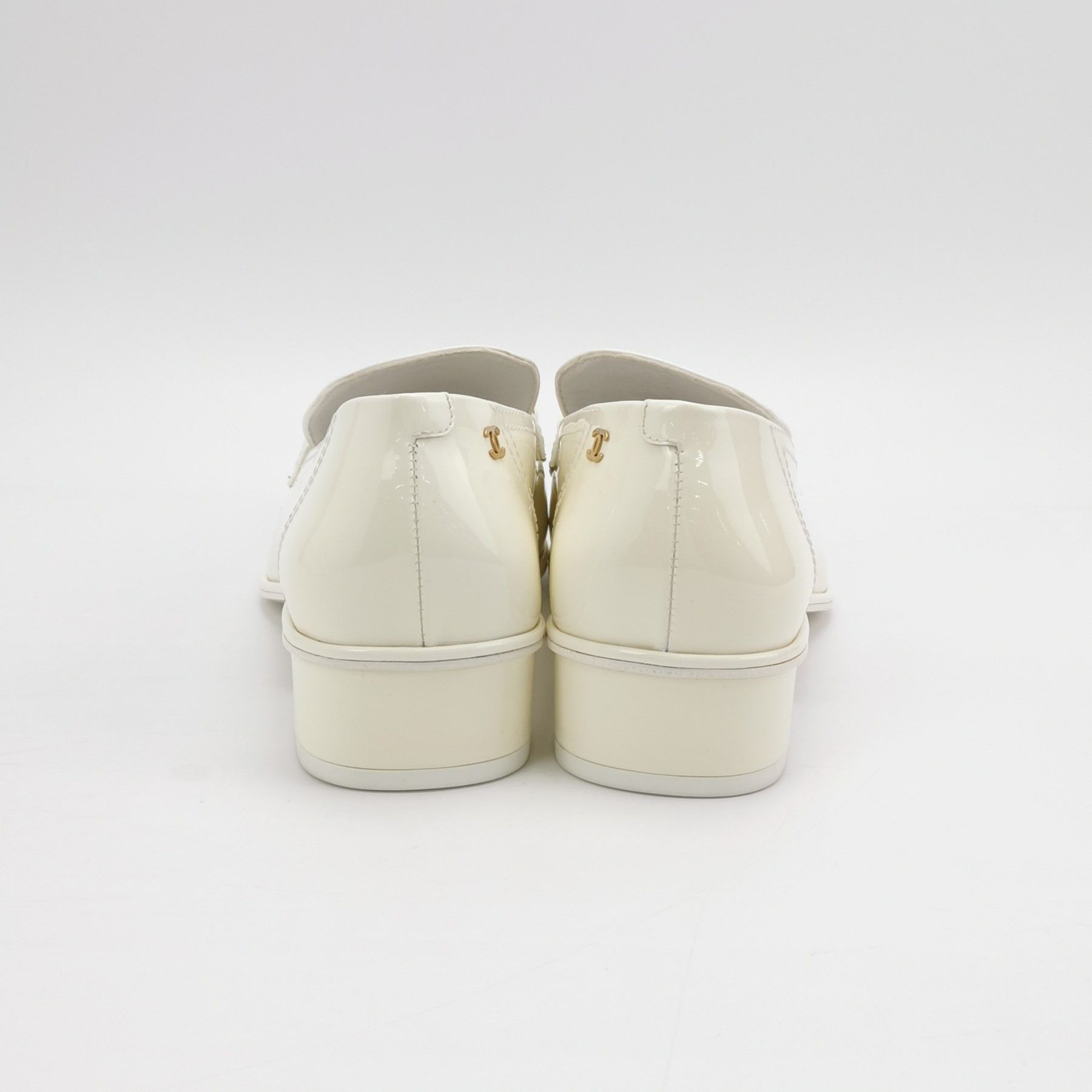 Chanel Chanel Women 7 Flats Size US 7 / IT 37 - 4 Thumbnail