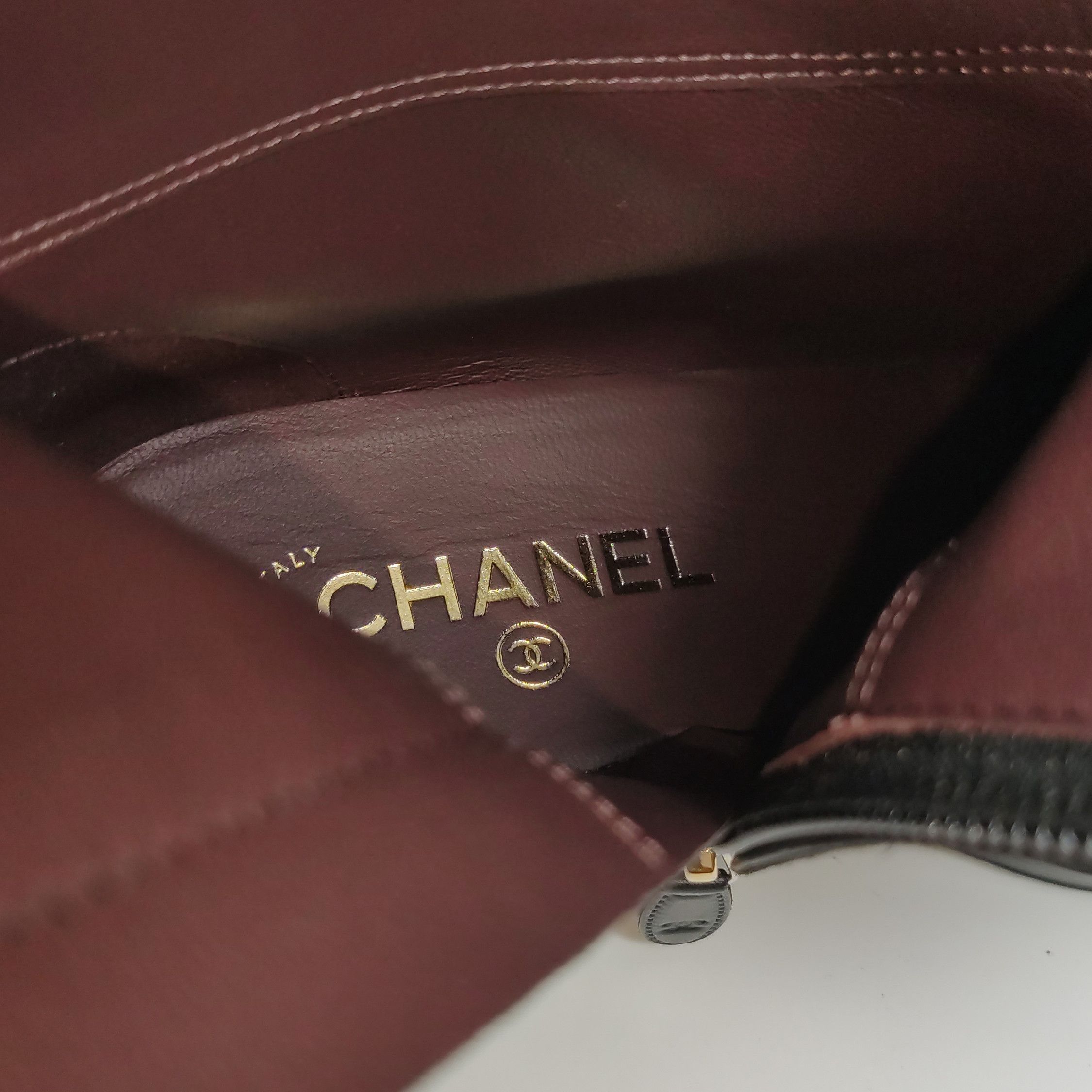 Chanel Chanel Women 8 Boots Size US 8 / IT 38 - 10 Thumbnail
