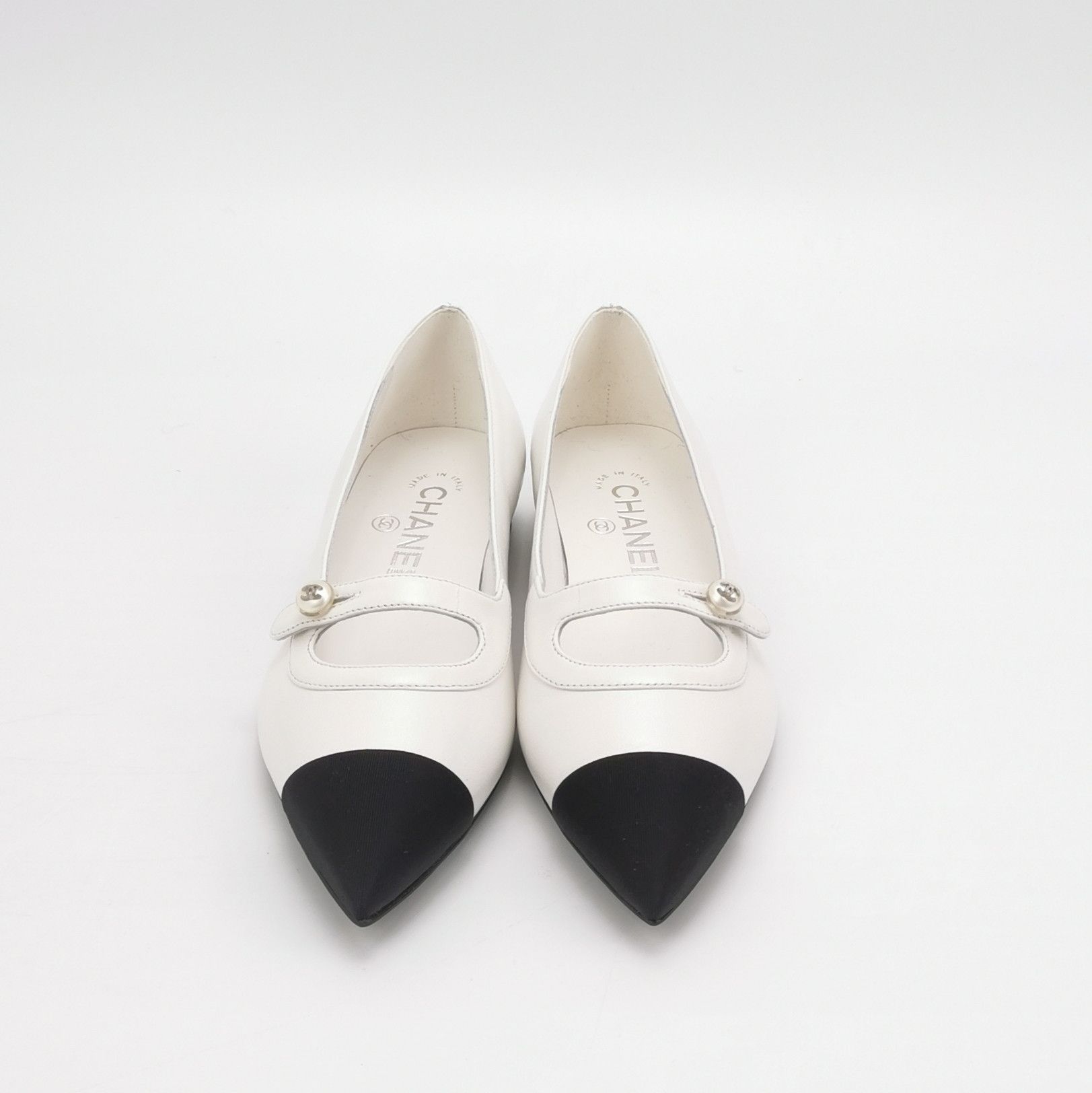 Chanel Chanel Women 5-5 Flats Size US 5.5 / IT 35.5 - 3 Thumbnail