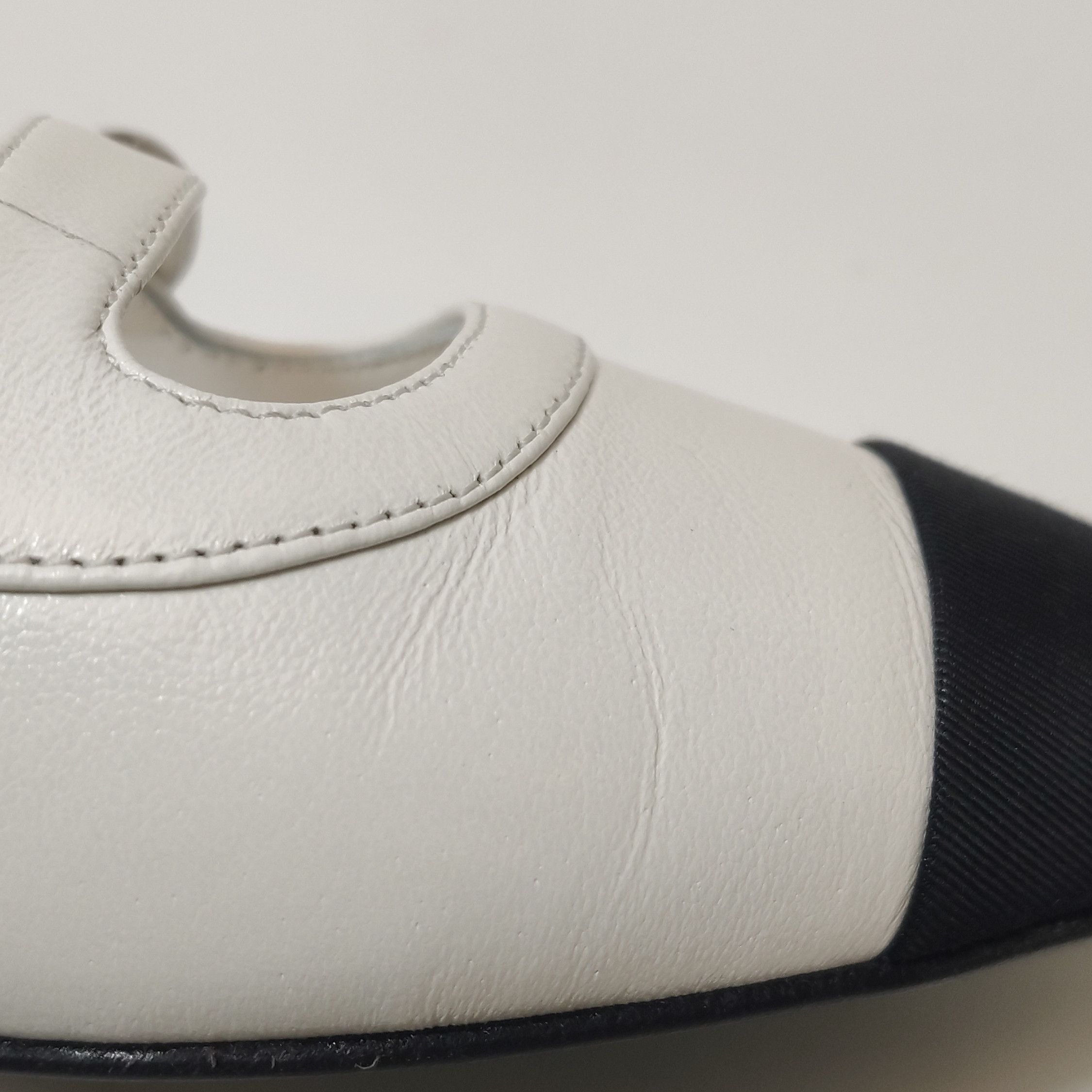 Chanel Chanel Women 5-5 Flats Size US 5.5 / IT 35.5 - 11 Thumbnail