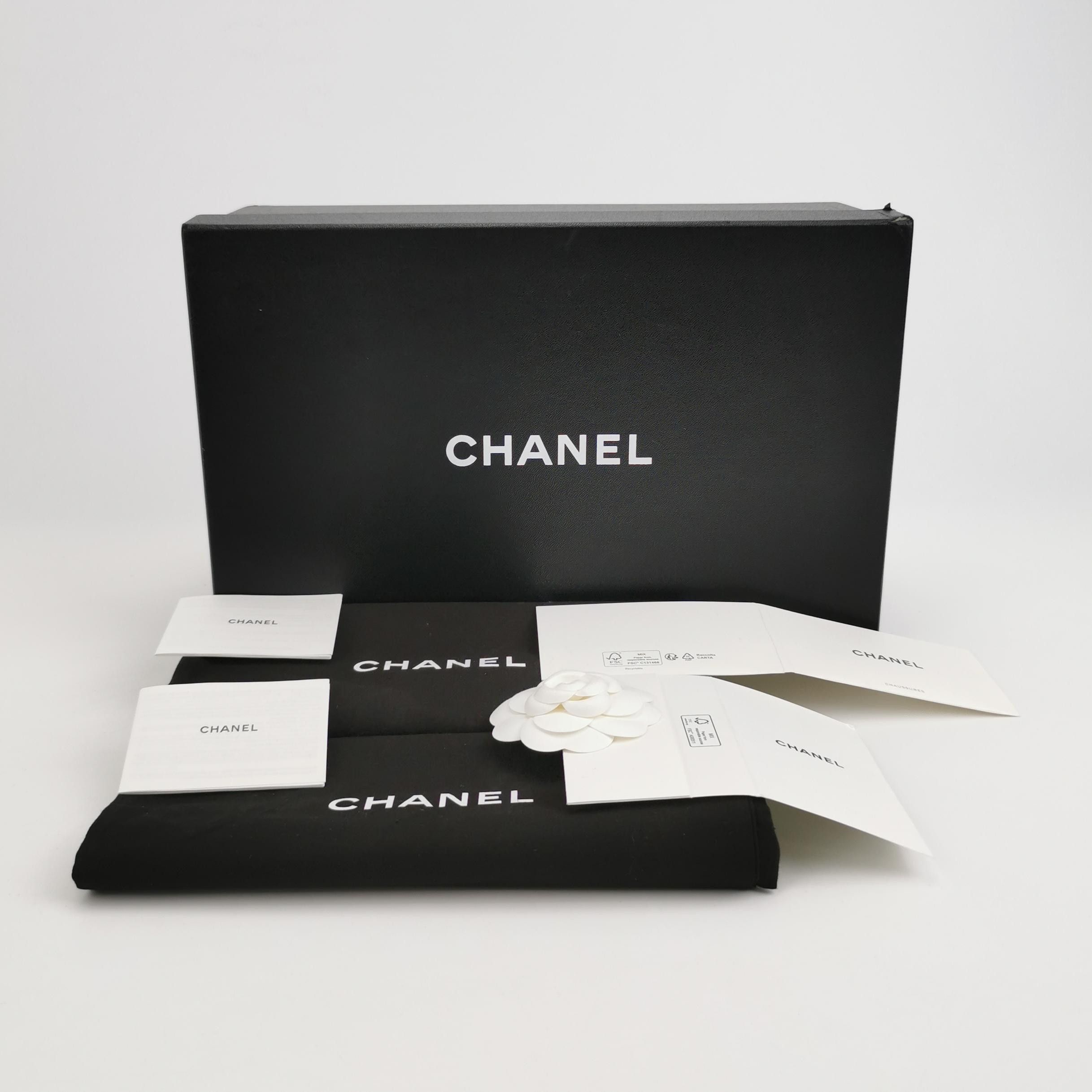 Chanel Chanel Women 6 Flats Size US 6 / IT 36 - 6 Thumbnail