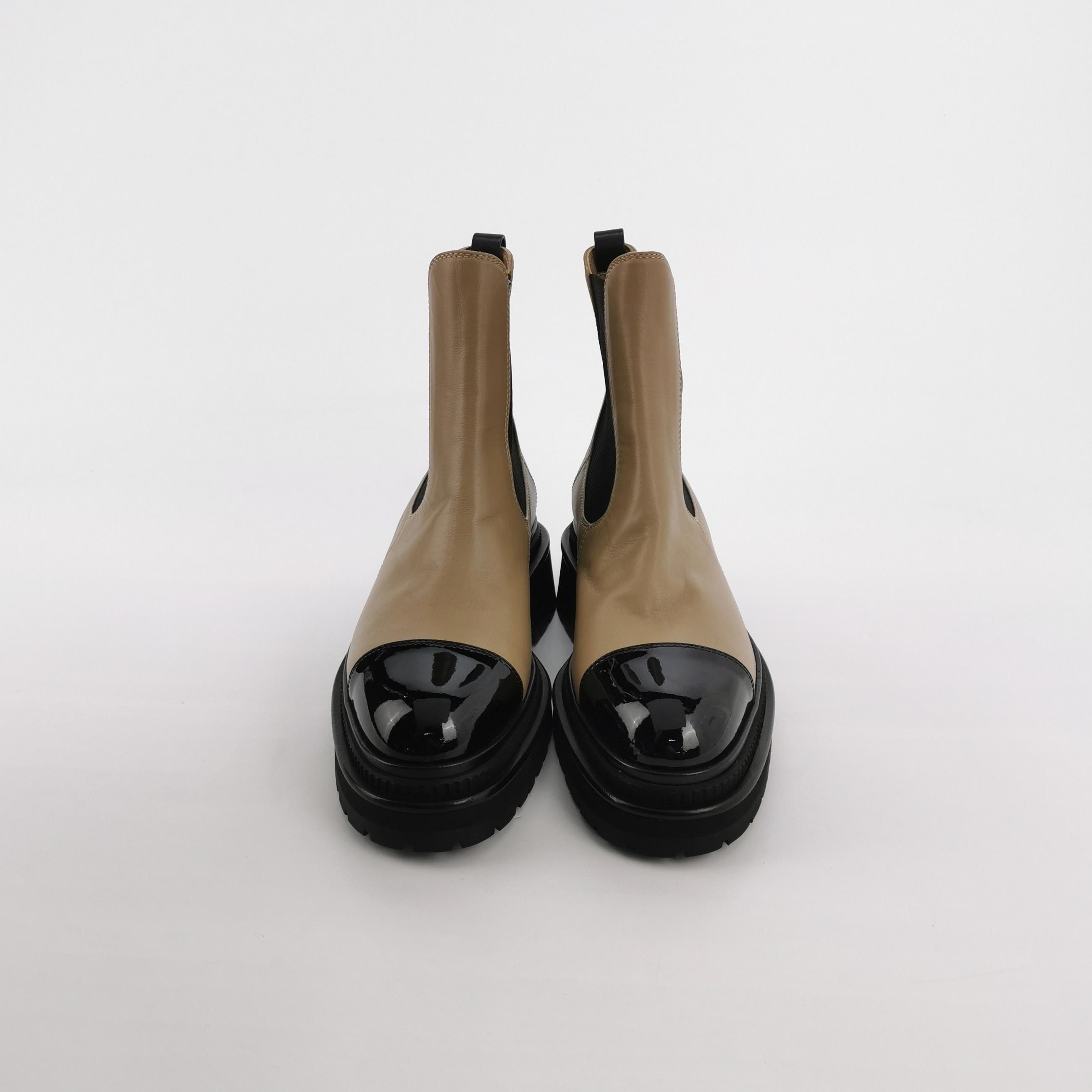 Chanel Chanel Women 7 Boots Size US 7 / IT 37 - 3 Thumbnail