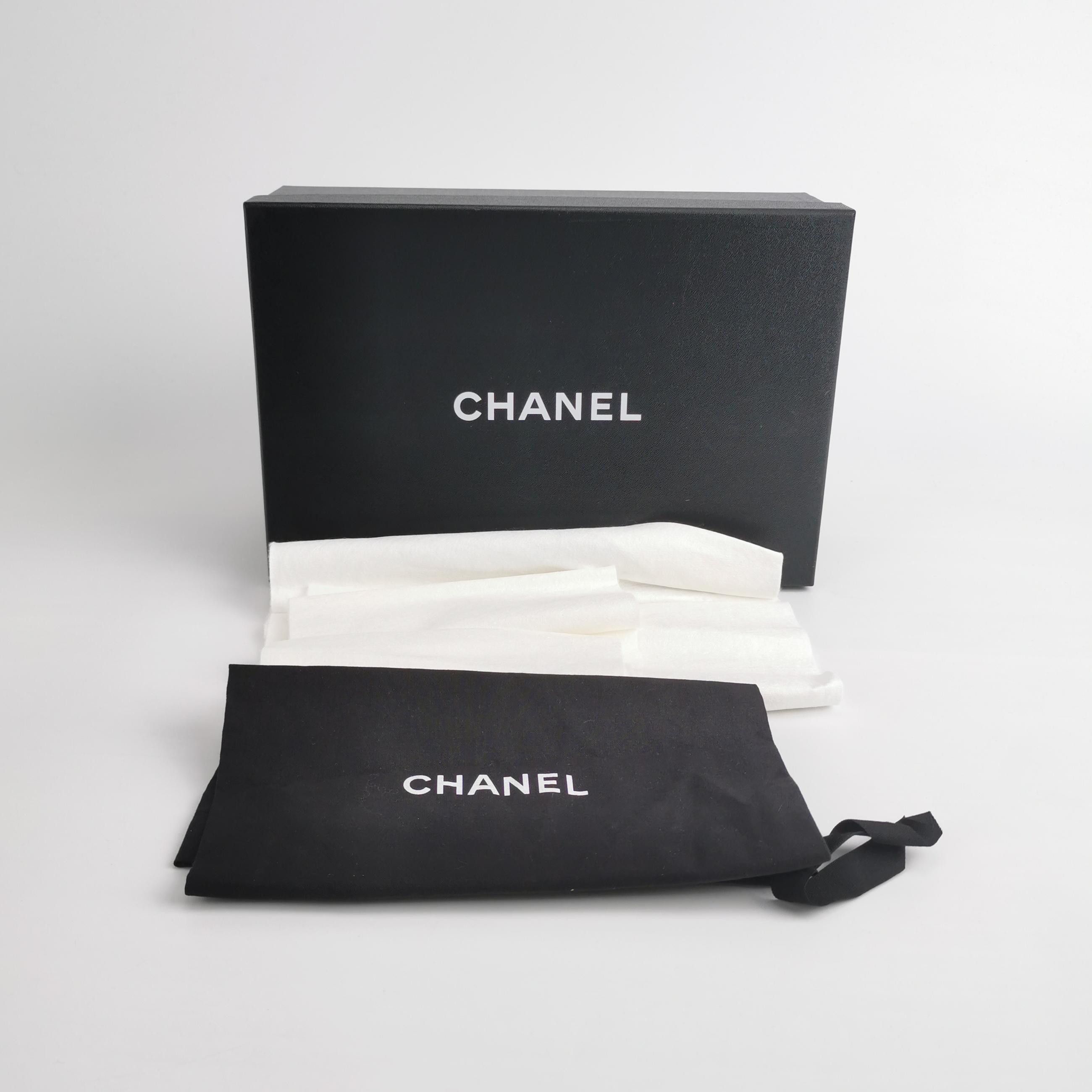 Chanel Chanel Women 5 Sandals Size US 5 / IT 35 - 6 Thumbnail