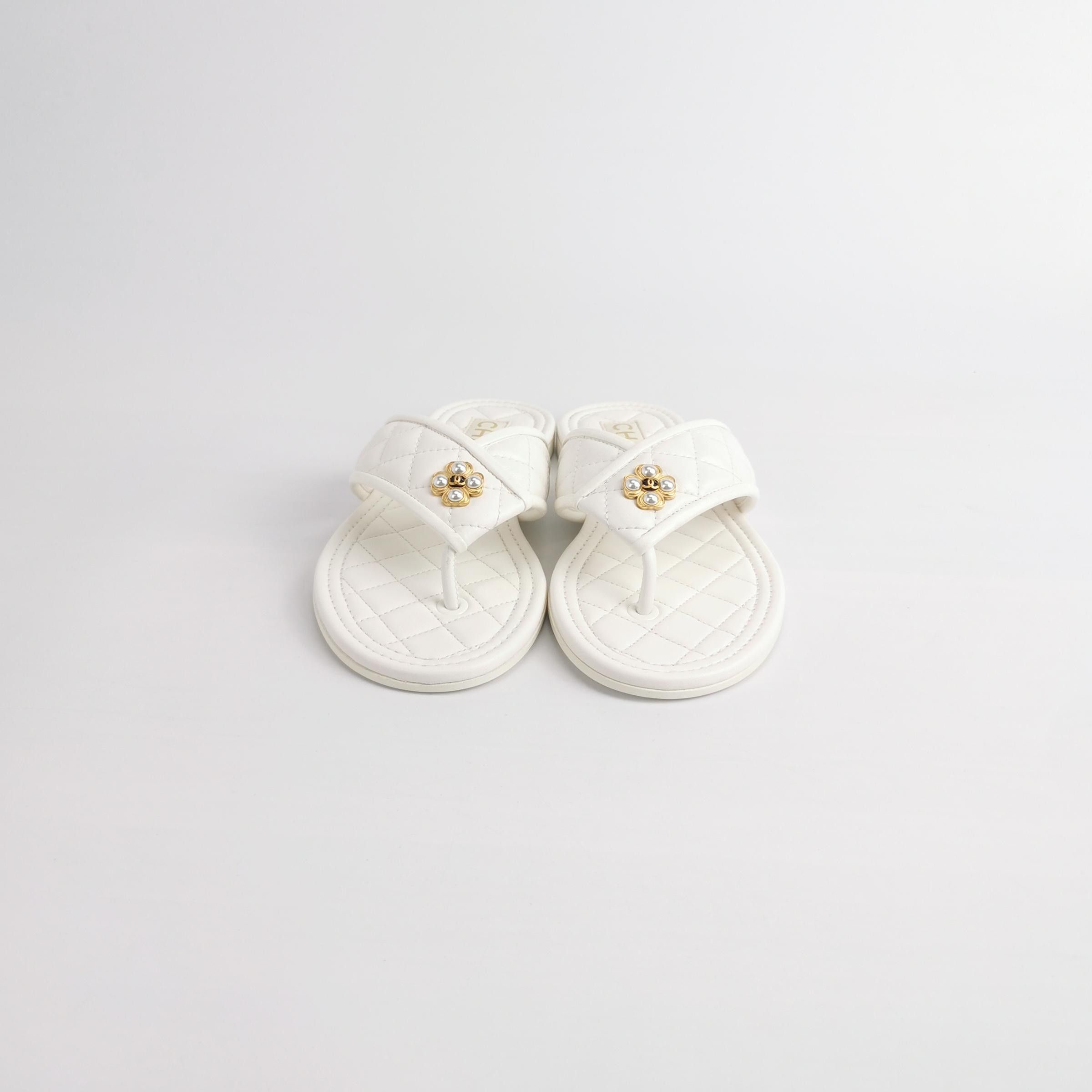 Chanel Chanel Women 5 Sandals Size US 5 / IT 35 - 3 Thumbnail