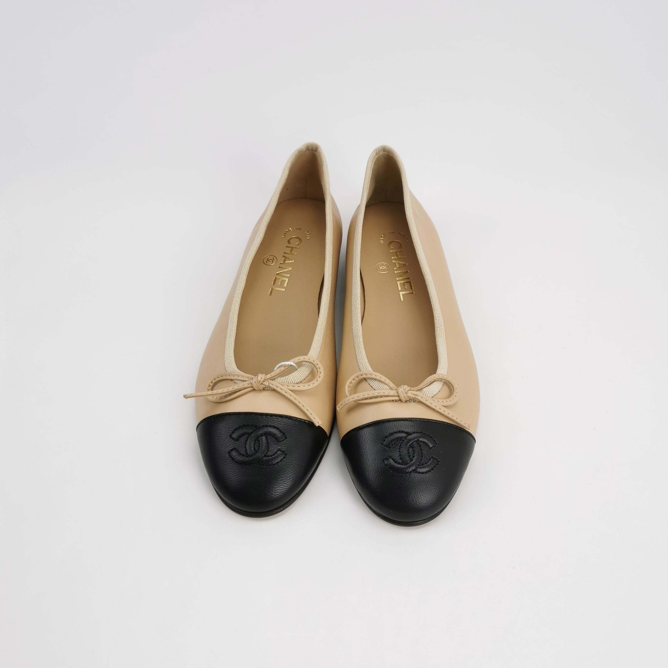 Chanel Chanel Women 7 Flats Size US 7 / IT 37 - 3 Thumbnail