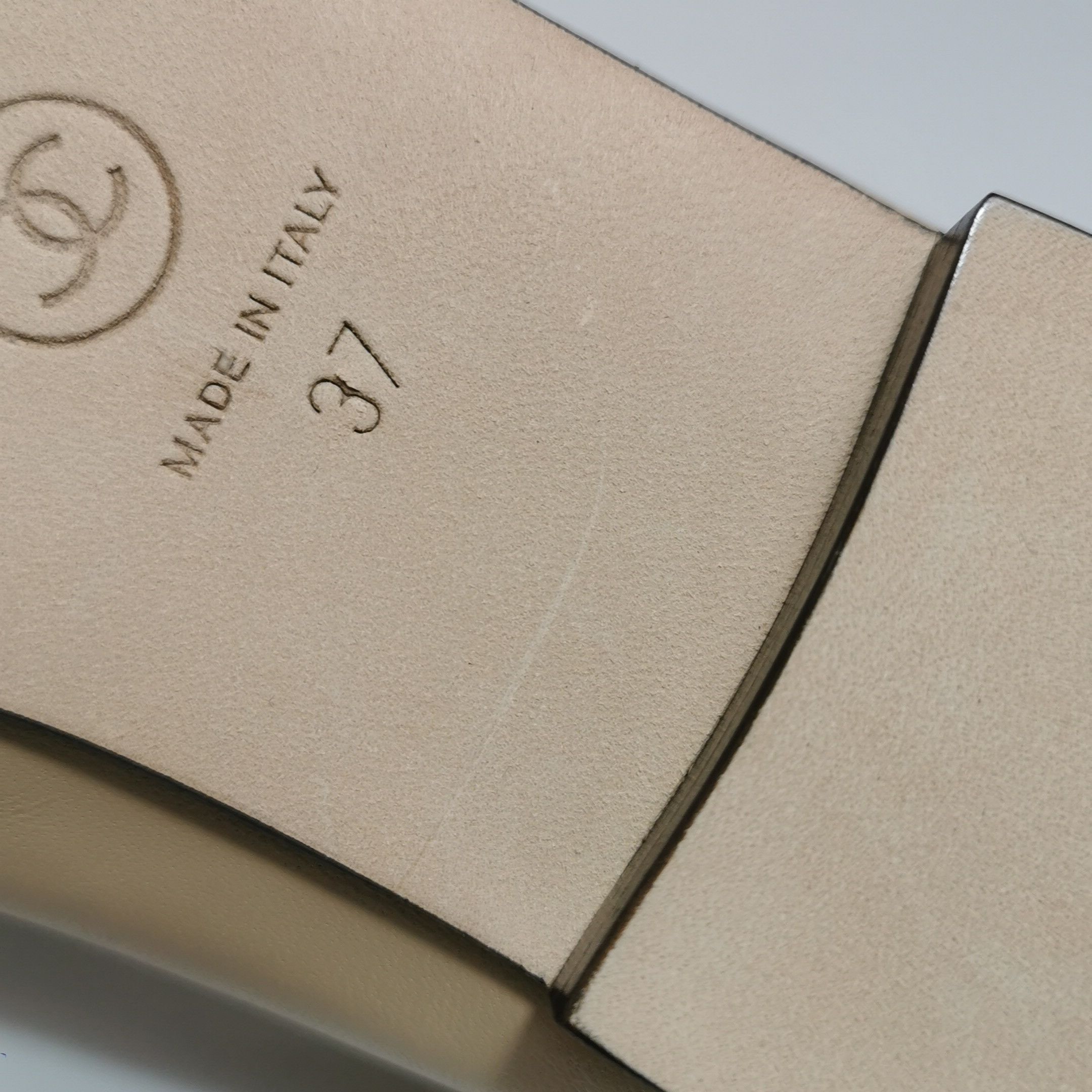 Chanel Chanel Women 7 Flats Size US 7 / IT 37 - 9 Thumbnail