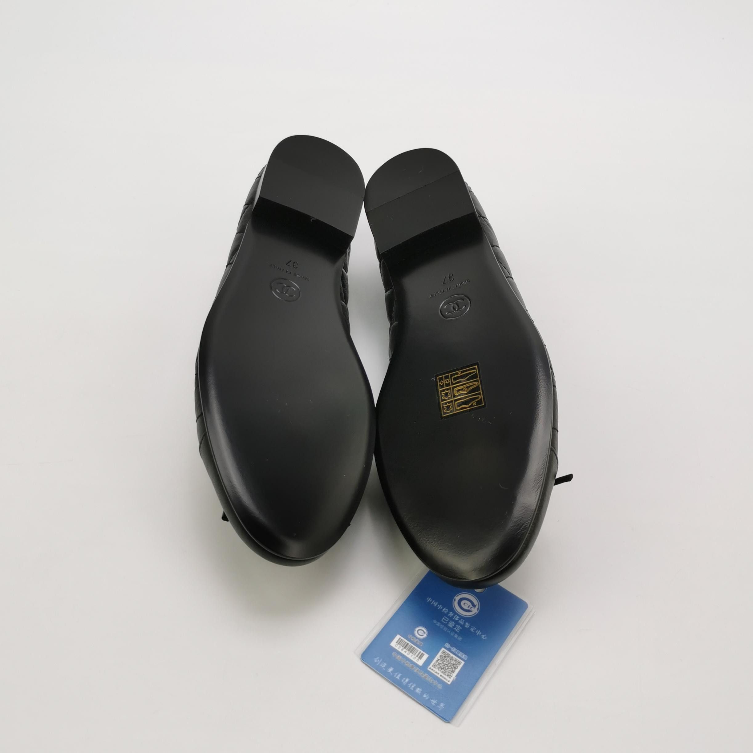 Chanel Chanel Women 7 Flats Size US 7 / IT 37 - 5 Thumbnail
