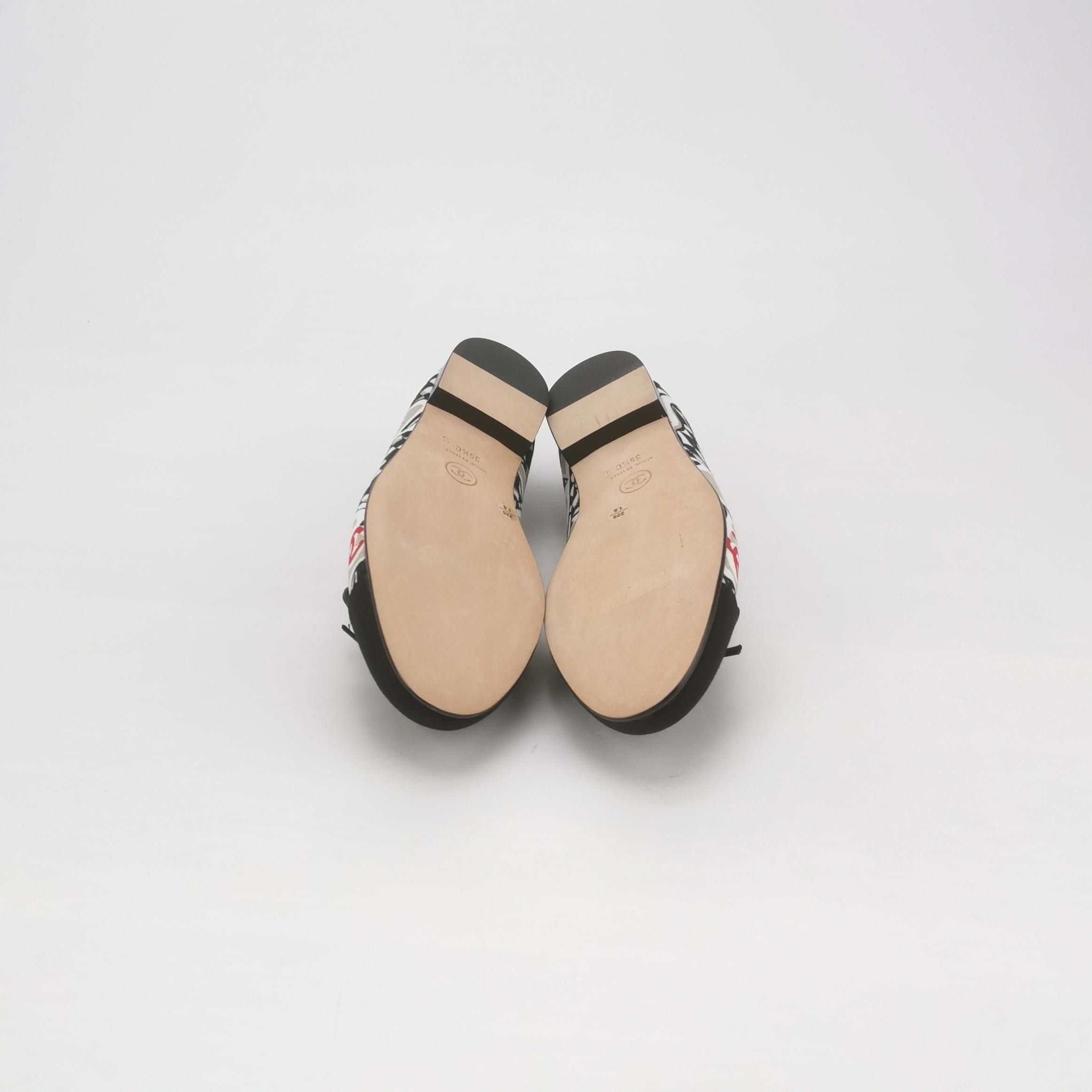 Chanel Chanel Women 5-5 Flats Size US 5.5 / IT 35.5 - 5 Thumbnail