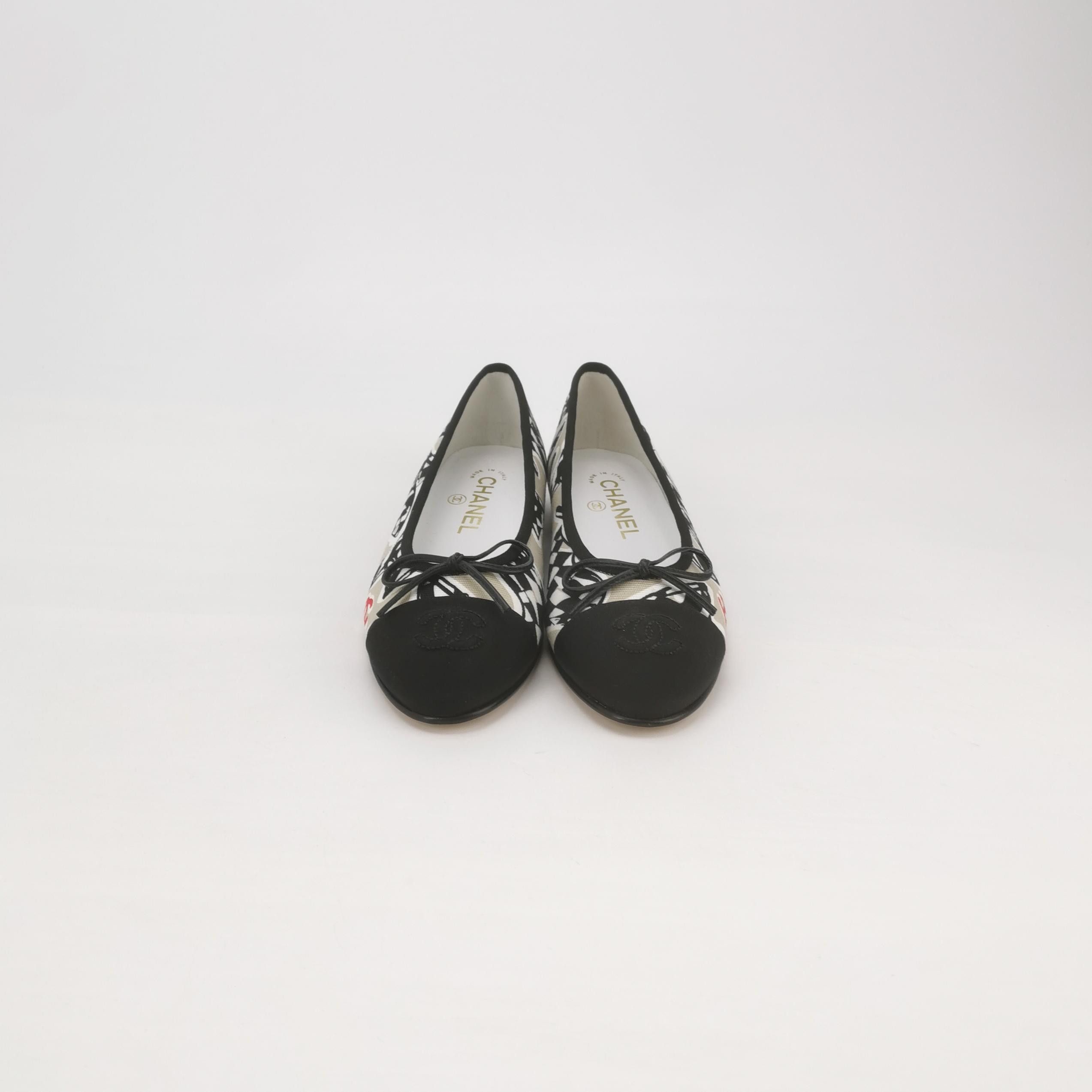 Chanel Chanel Women 5-5 Flats Size US 5.5 / IT 35.5 - 3 Thumbnail