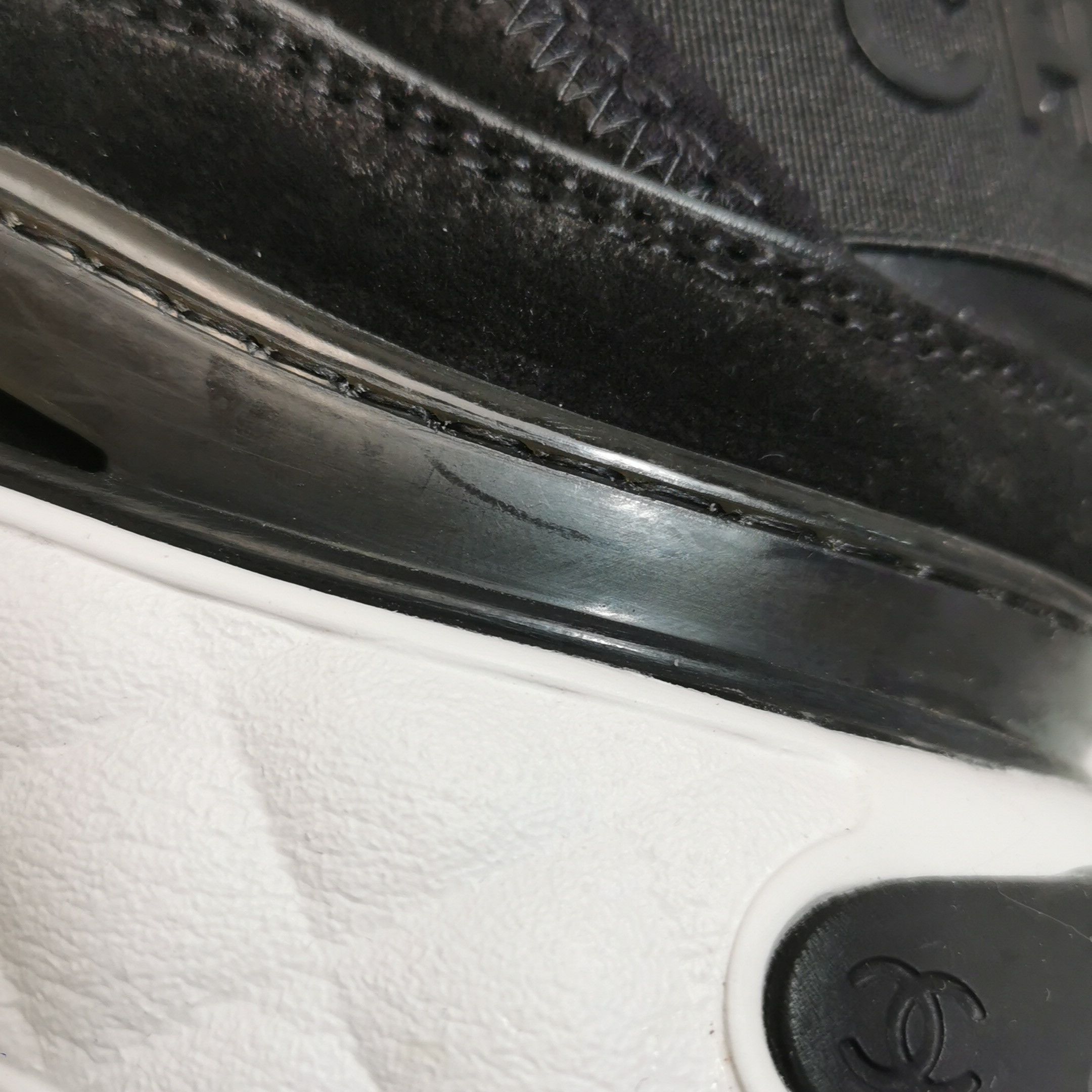 Chanel Chanel Women 7 Lowtop Sneakers Size US 7 / IT 37 - 7 Thumbnail