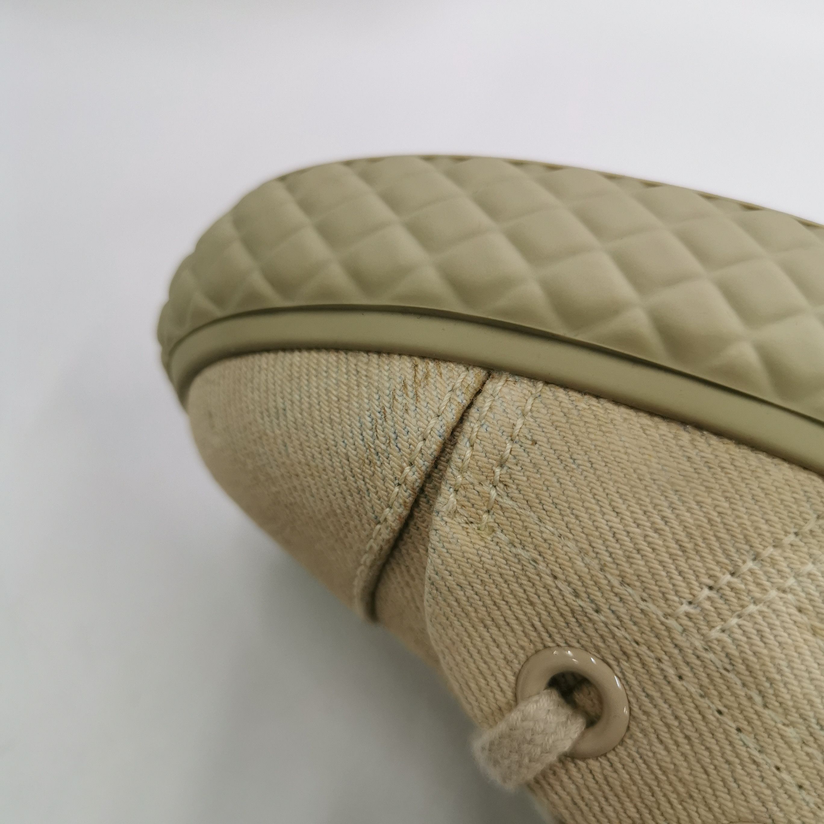 Chanel Chanel Women 7-5 Lowtop Sneakers Size US 7.5 / IT 37.5 - 7 Thumbnail